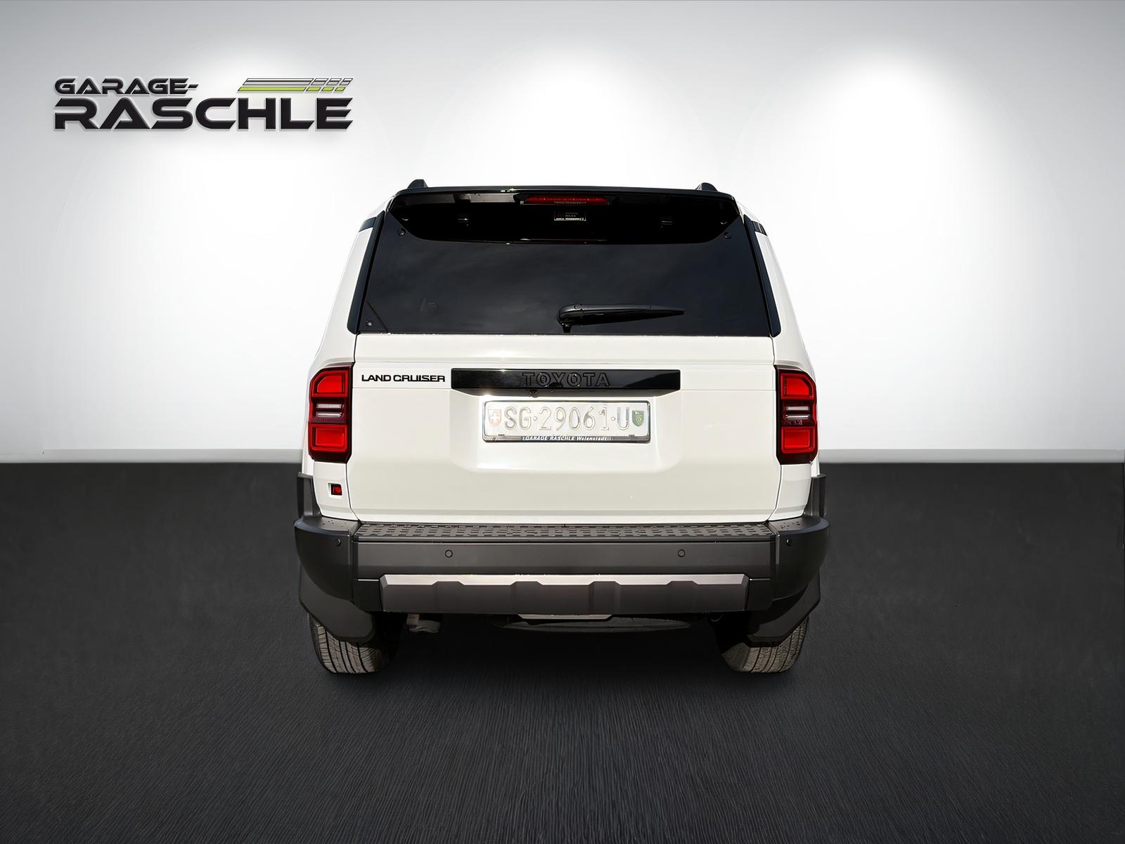 TOYOTA Land Cruiser 2.8 D 48V Style-image-4