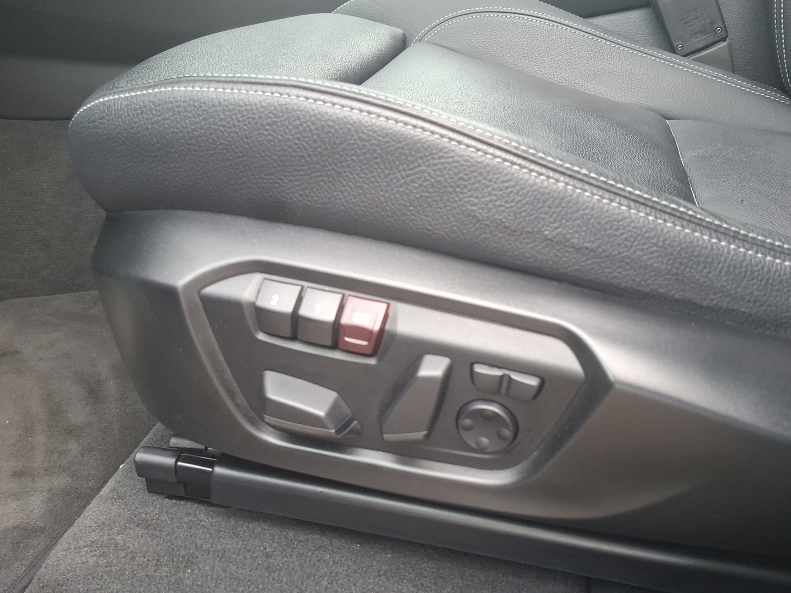 BMW X4 M 40i Steptronic-image-18