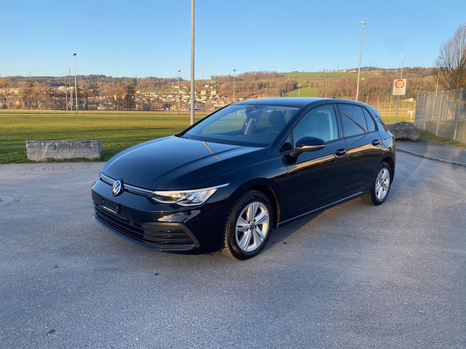 VW Golf 1.0 eTSI mHEV ACTLife DSG-image-0