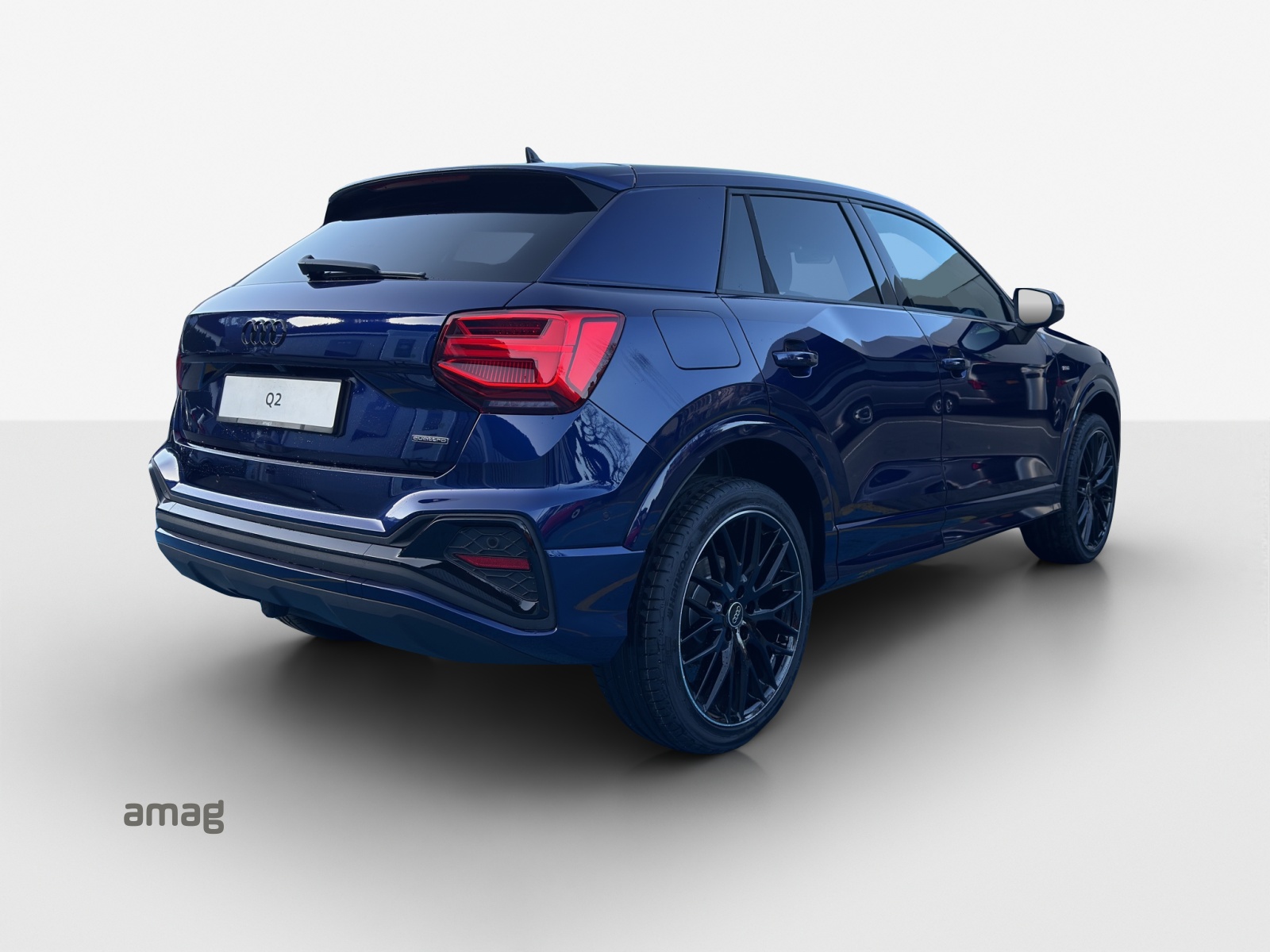 AUDI Q2 40 TFSI S line Attraction quattro S-tronic-image-4