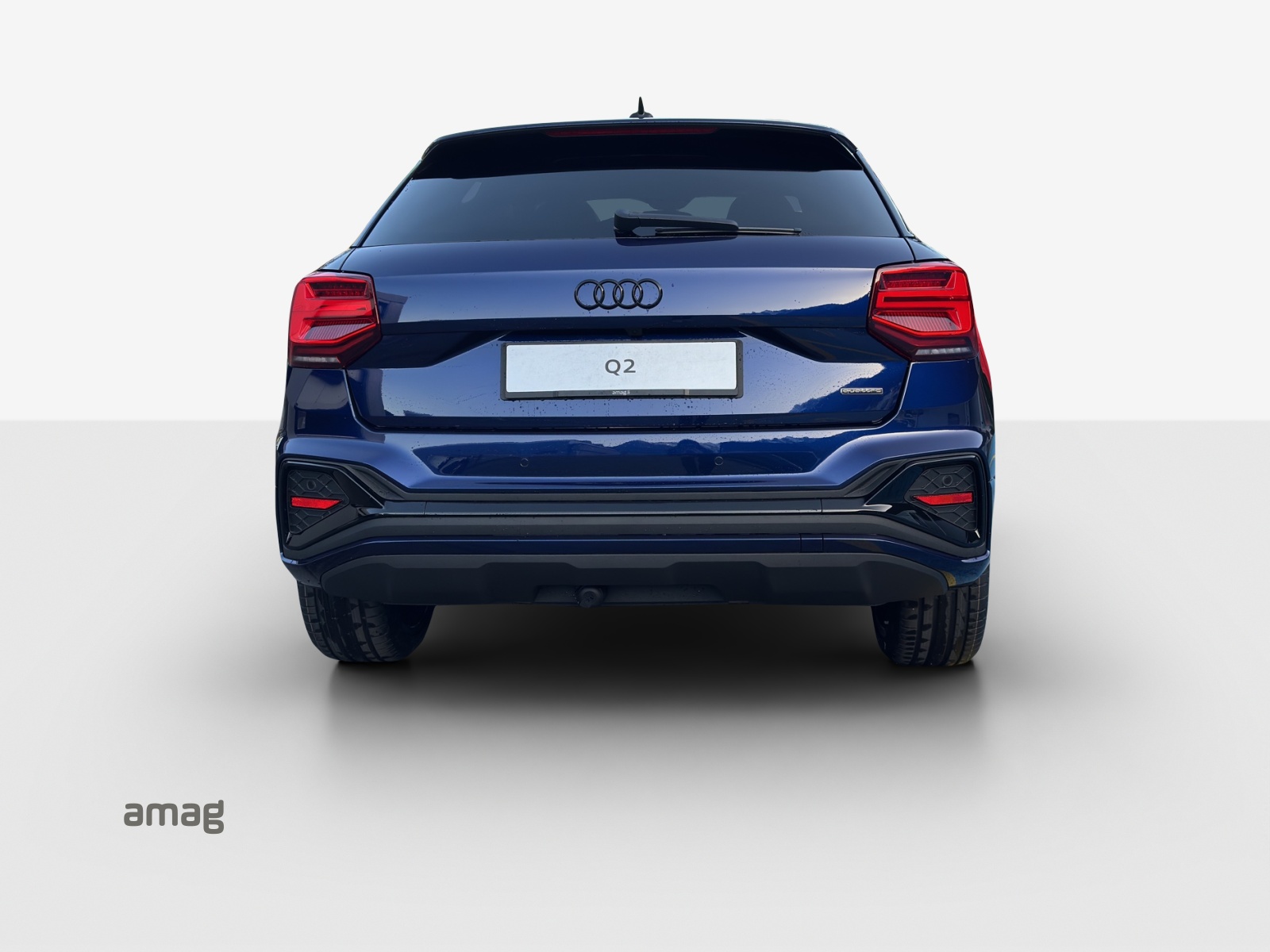 AUDI Q2 40 TFSI S line Attraction quattro S-tronic-image-3