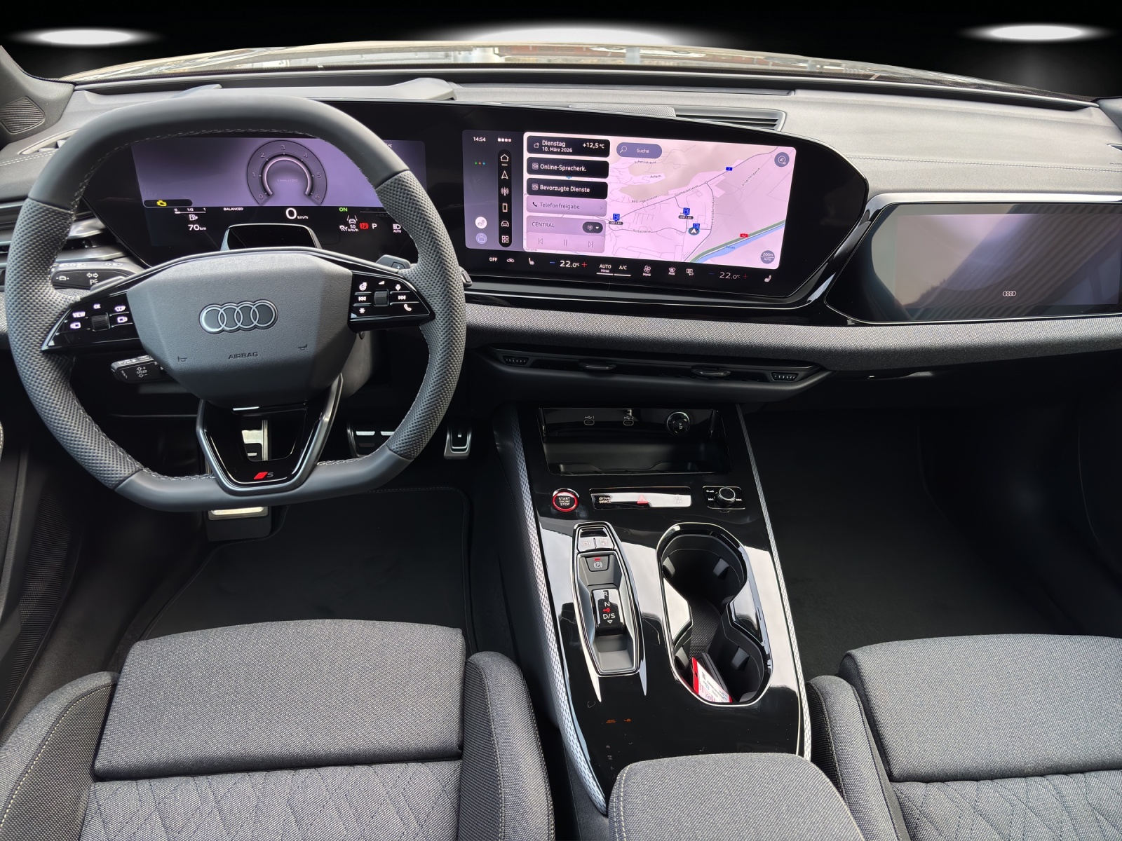 AUDI A5 Avant TDI quattro 150 kW Attraction S tronic-image-10