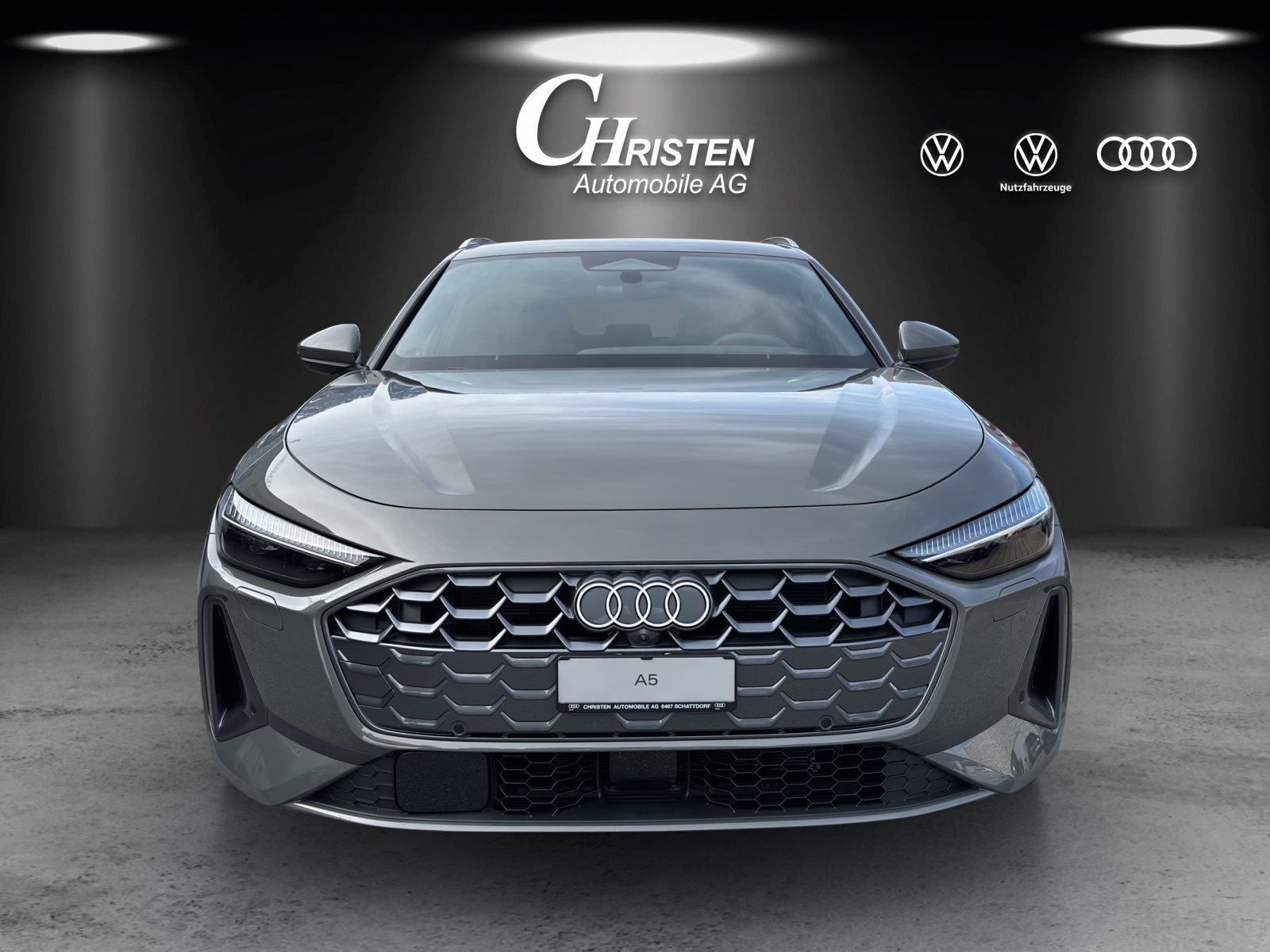 AUDI A5 Avant TDI quattro 150 kW Attraction S tronic-image-2