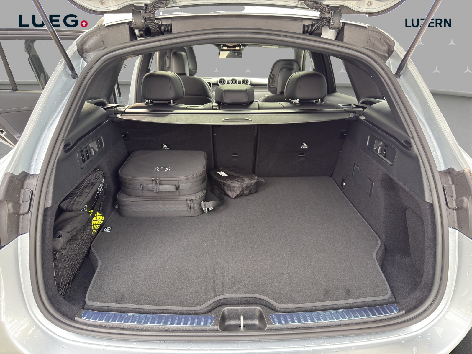 MERCEDES-BENZ GLC 400 e 4Matic EQ Star 9G-Tronic-image-14