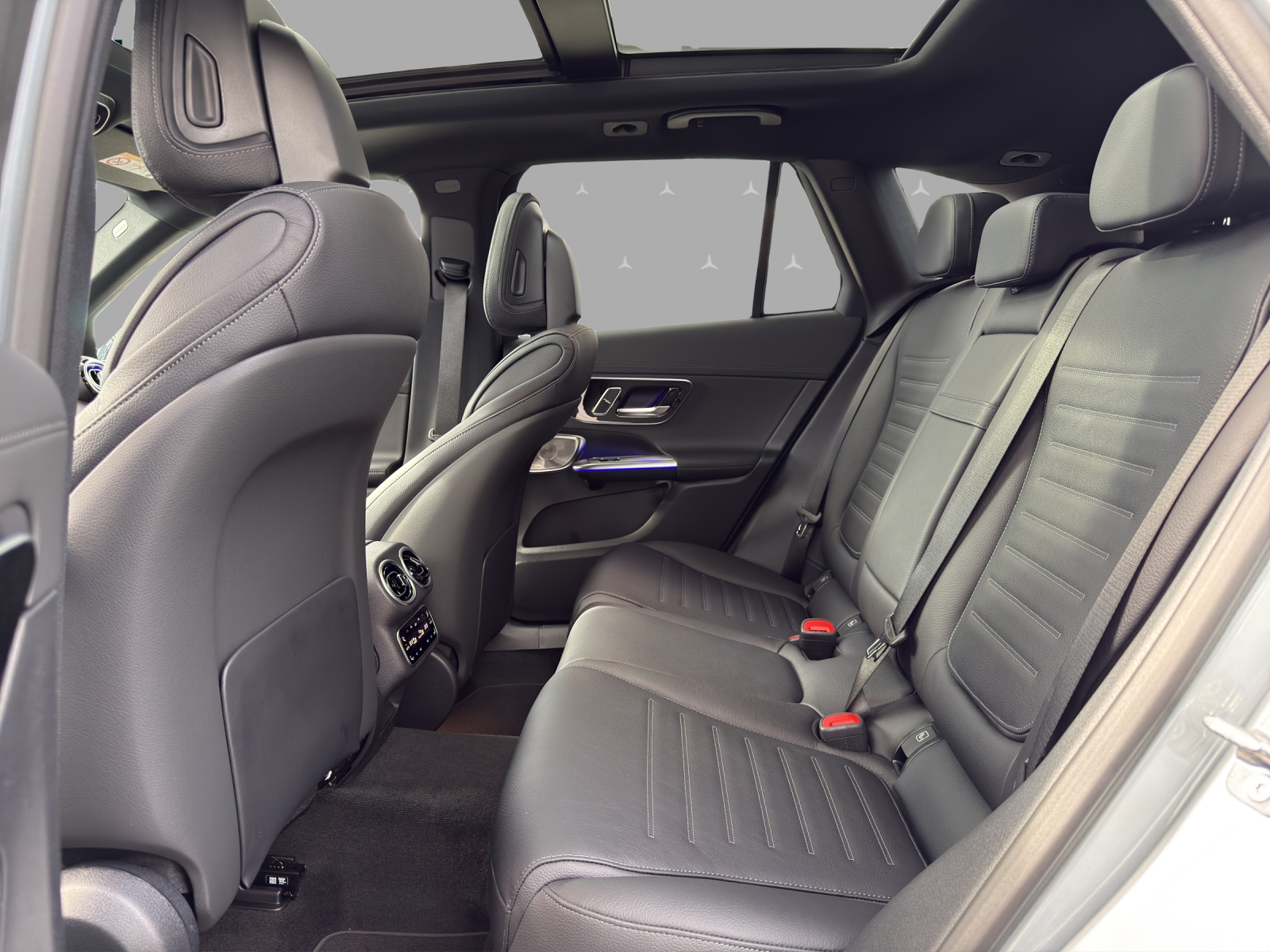 MERCEDES-BENZ GLC 400 e 4Matic EQ Star 9G-Tronic-image-13