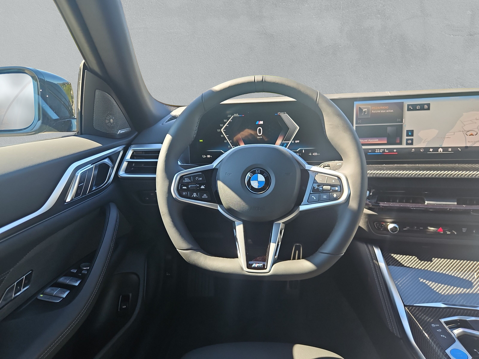 BMW i4 eDrive 40 Edition M Sport-image-15