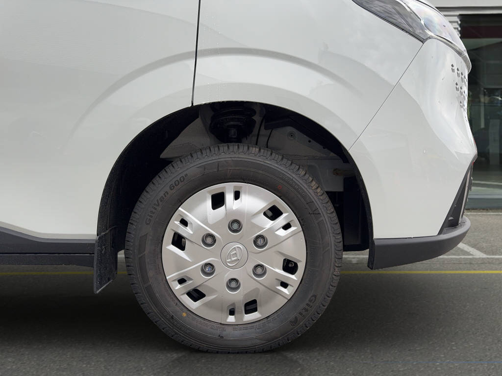MAXUS eDeliver 7 fourg. L1 E-Motor 7 77 kWh FWD-image-18