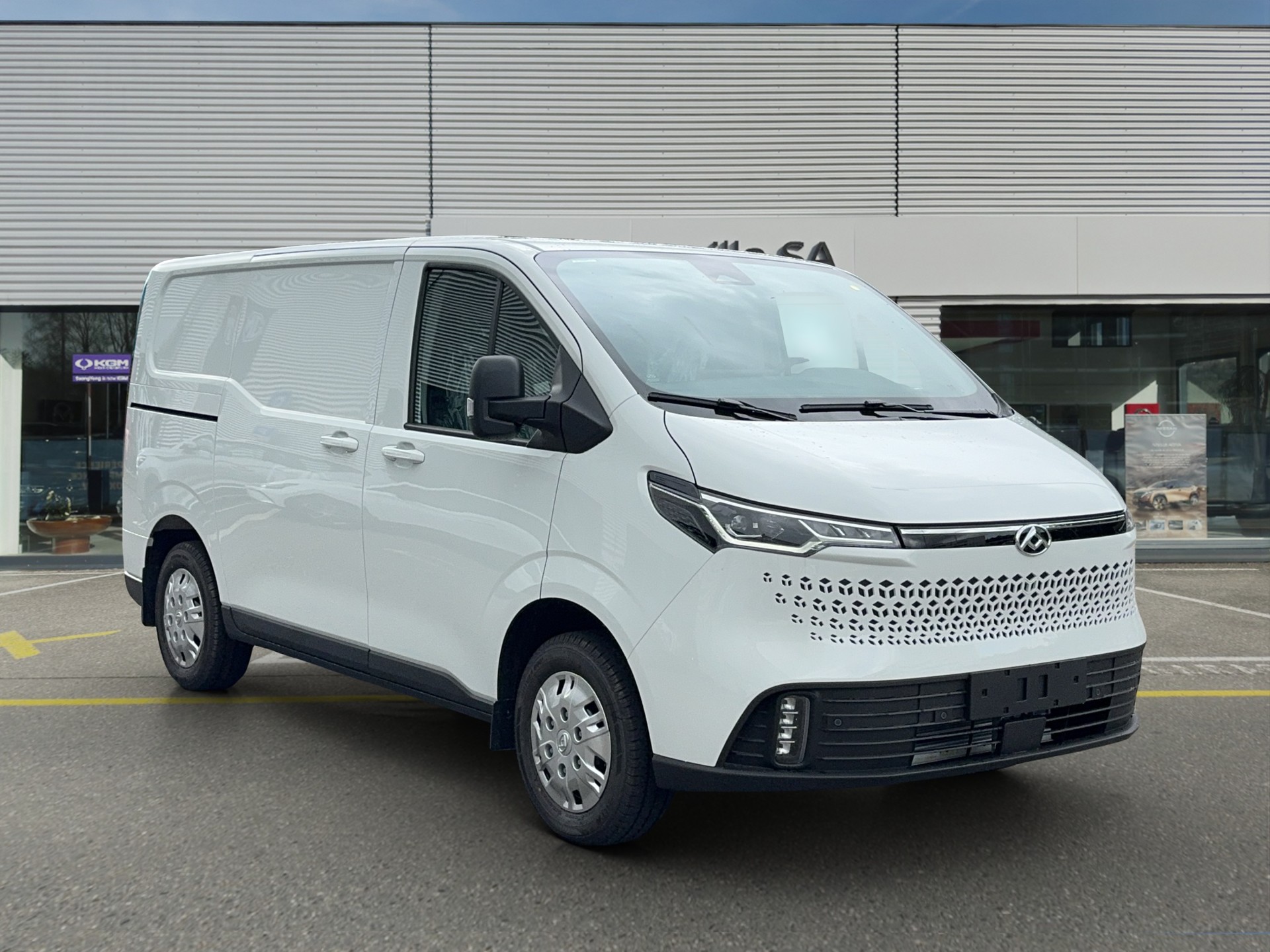MAXUS eDeliver 7 fourg. L1 E-Motor 7 77 kWh FWD-image-0