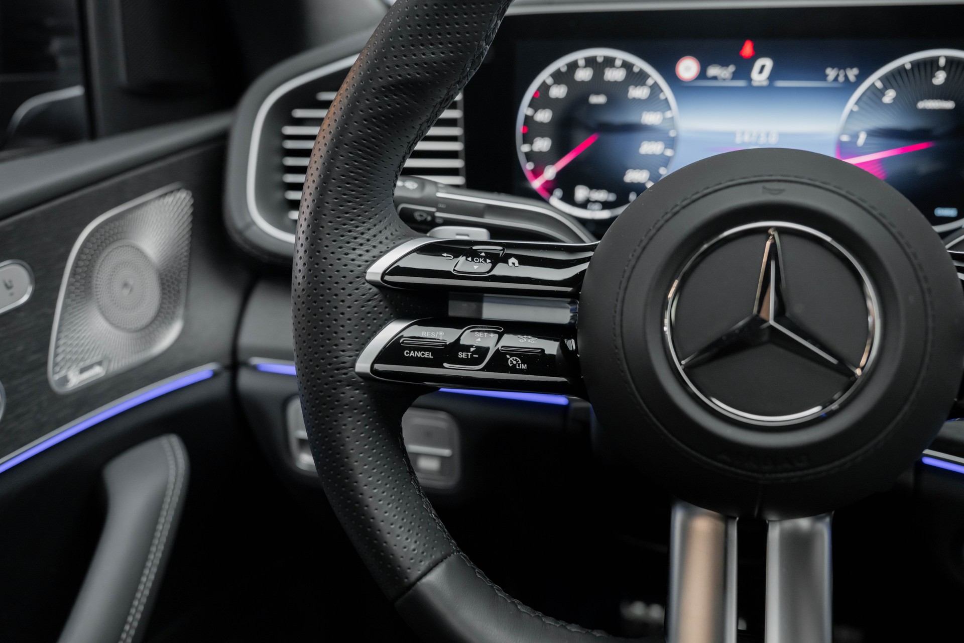 MERCEDES-BENZ GLE Coupé 450 d 4Matic+ 9G-Tronic-image-21