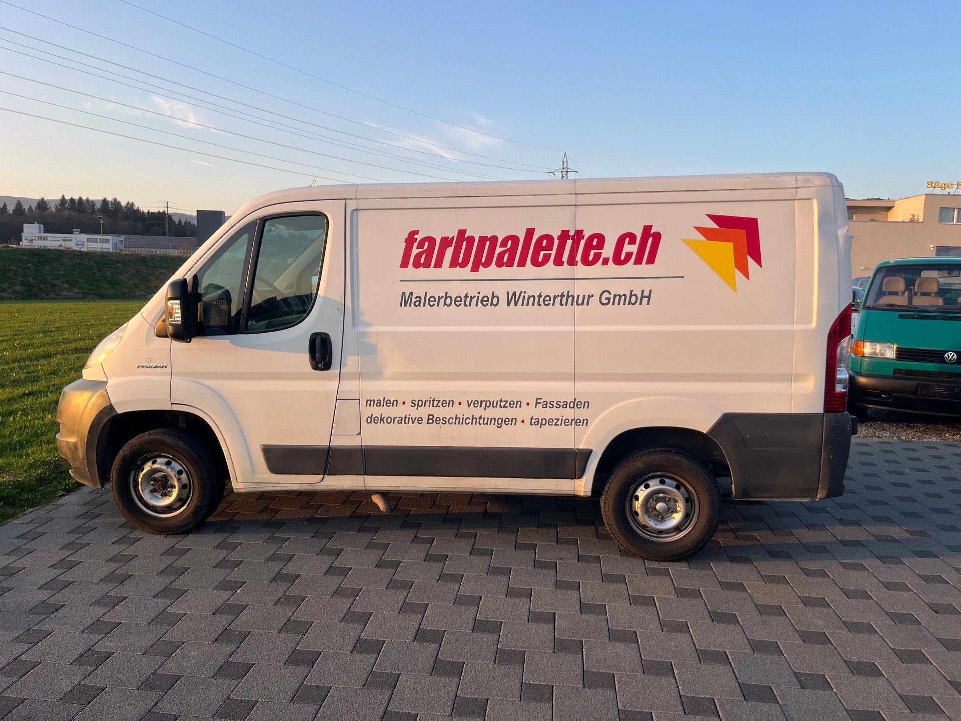PEUGEOT Boxer 2.2 HDI 330 L1H1-image-2