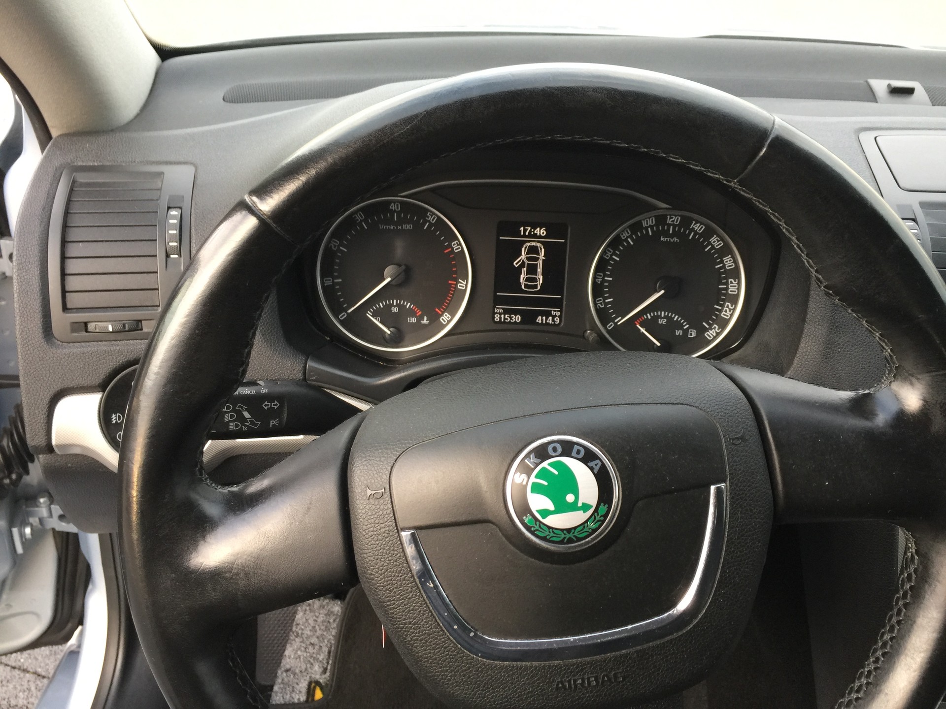 SKODA Octavia 1.4 TSI Elegance-image-12