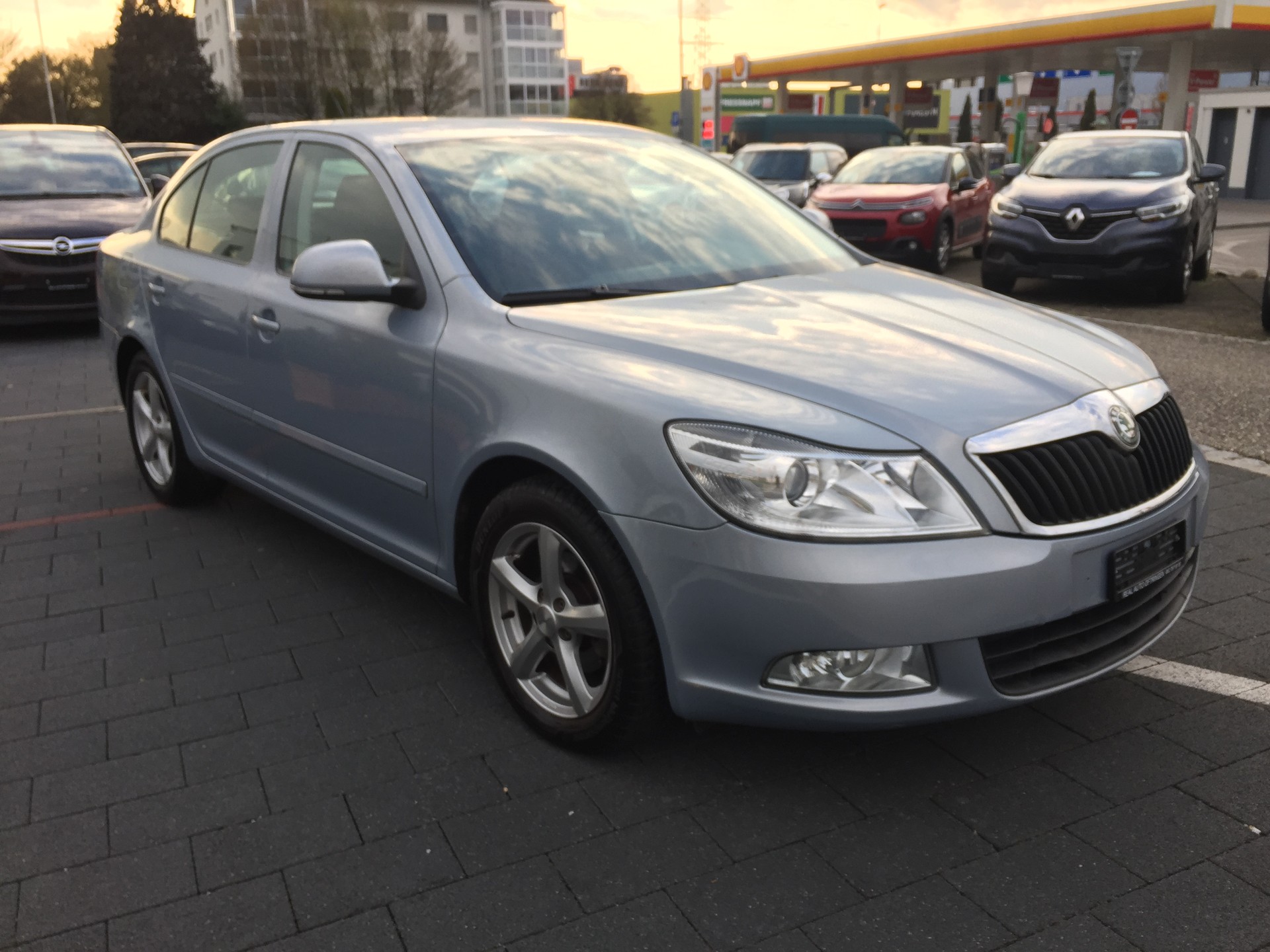SKODA Octavia 1.4 TSI Elegance-image-1