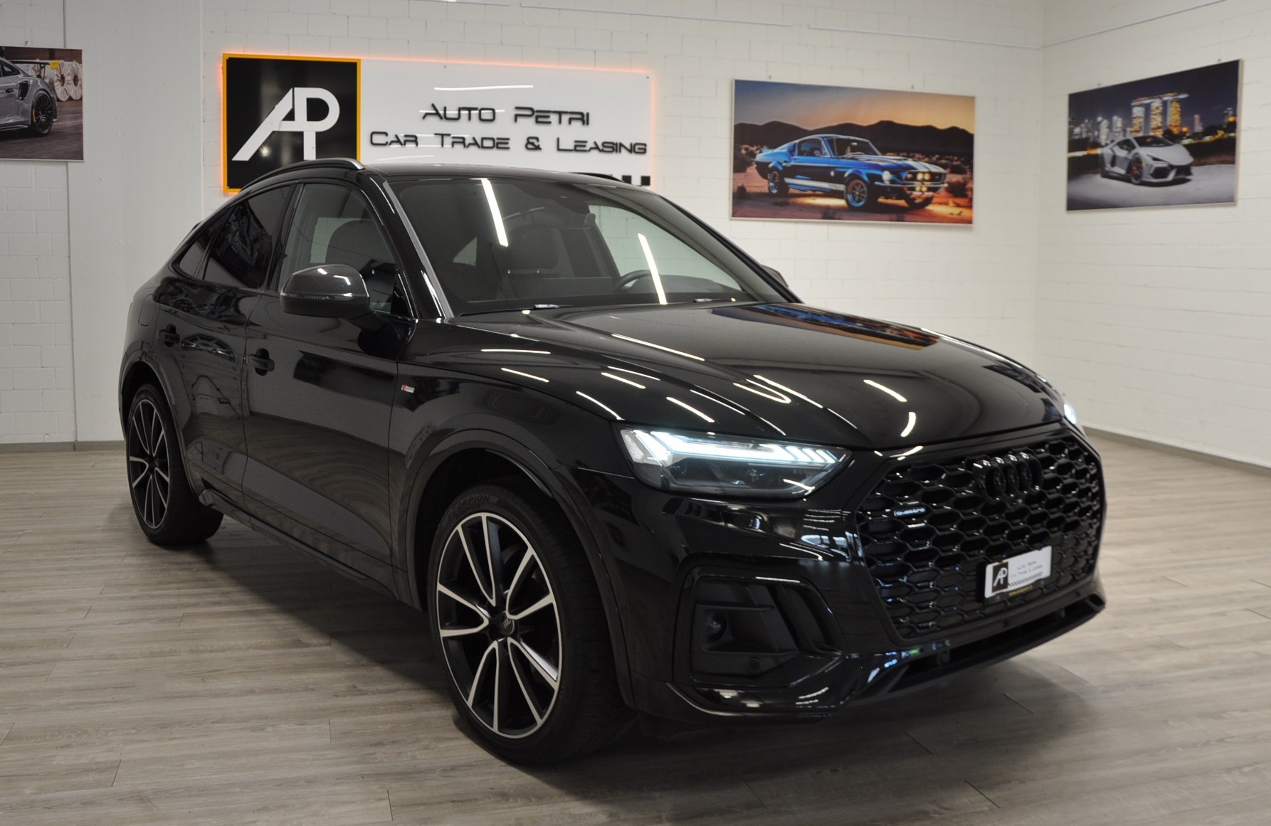 AUDI Q5 Sportback 40 TDI S-Line Blackedition quattro S-tronic-image-6