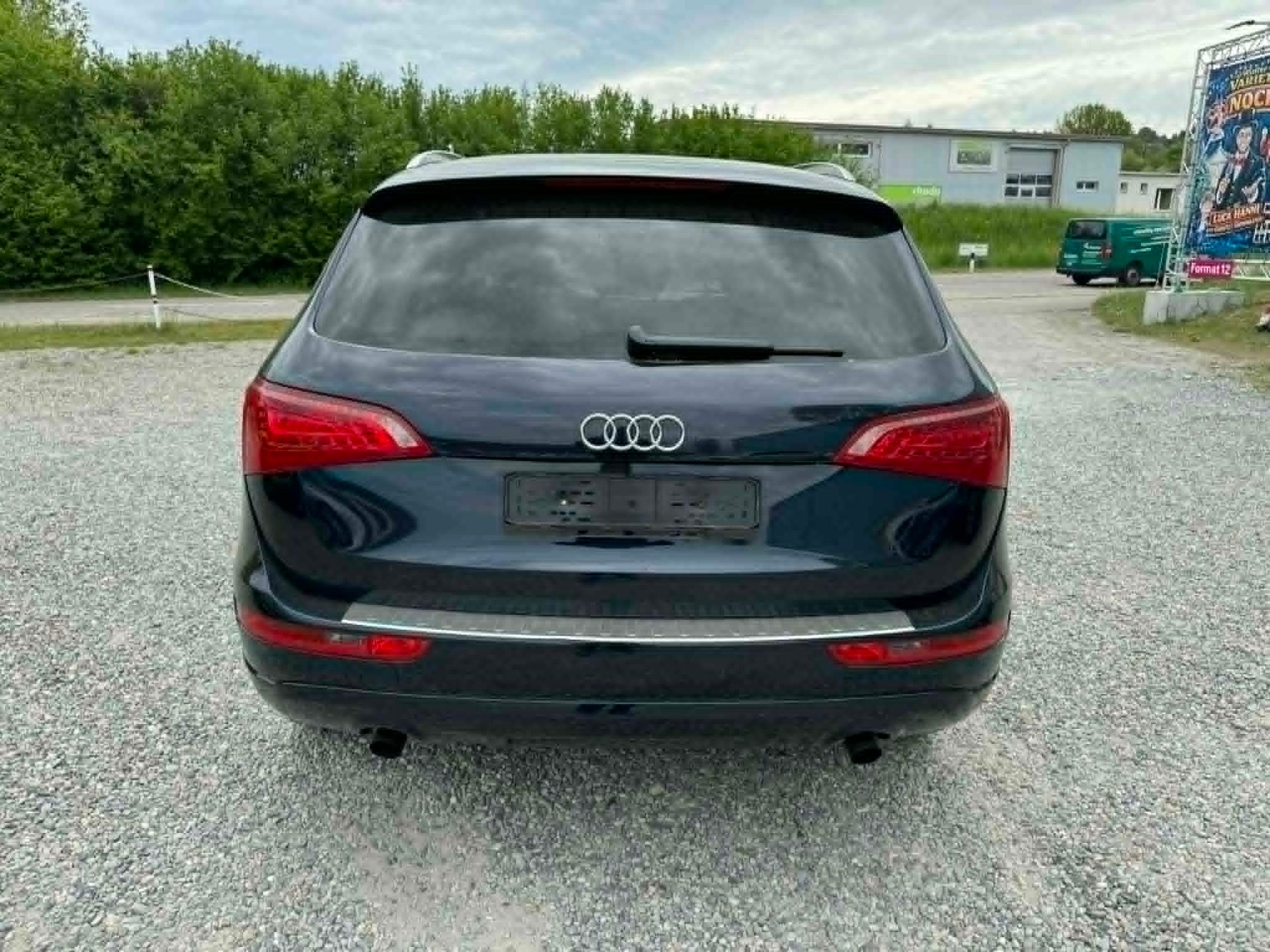 AUDI Q5 2.0 TFSI quattro-image-9