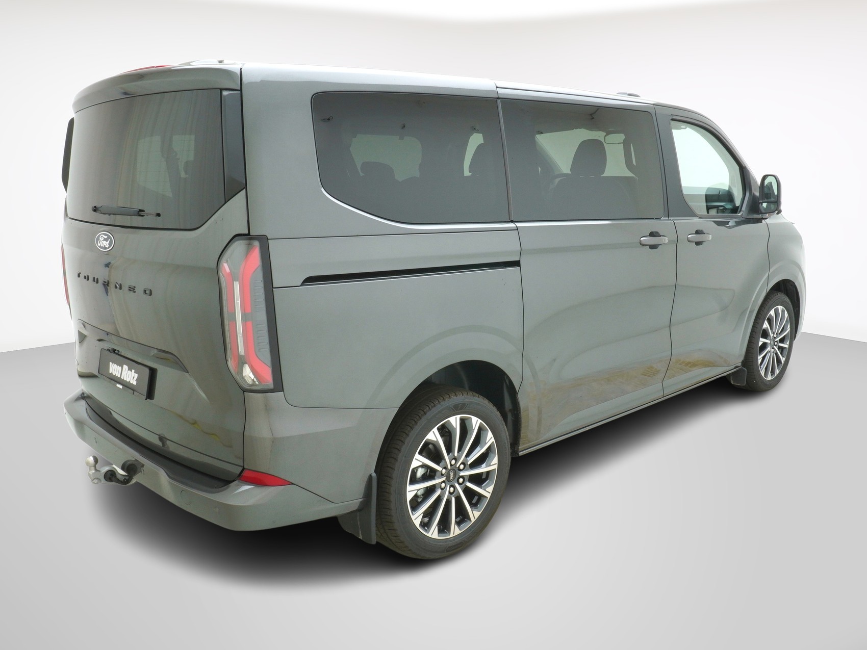 FORD Tourneo Custom 320 L1 2.0 TDCI 4x4 Titanium X-image-4