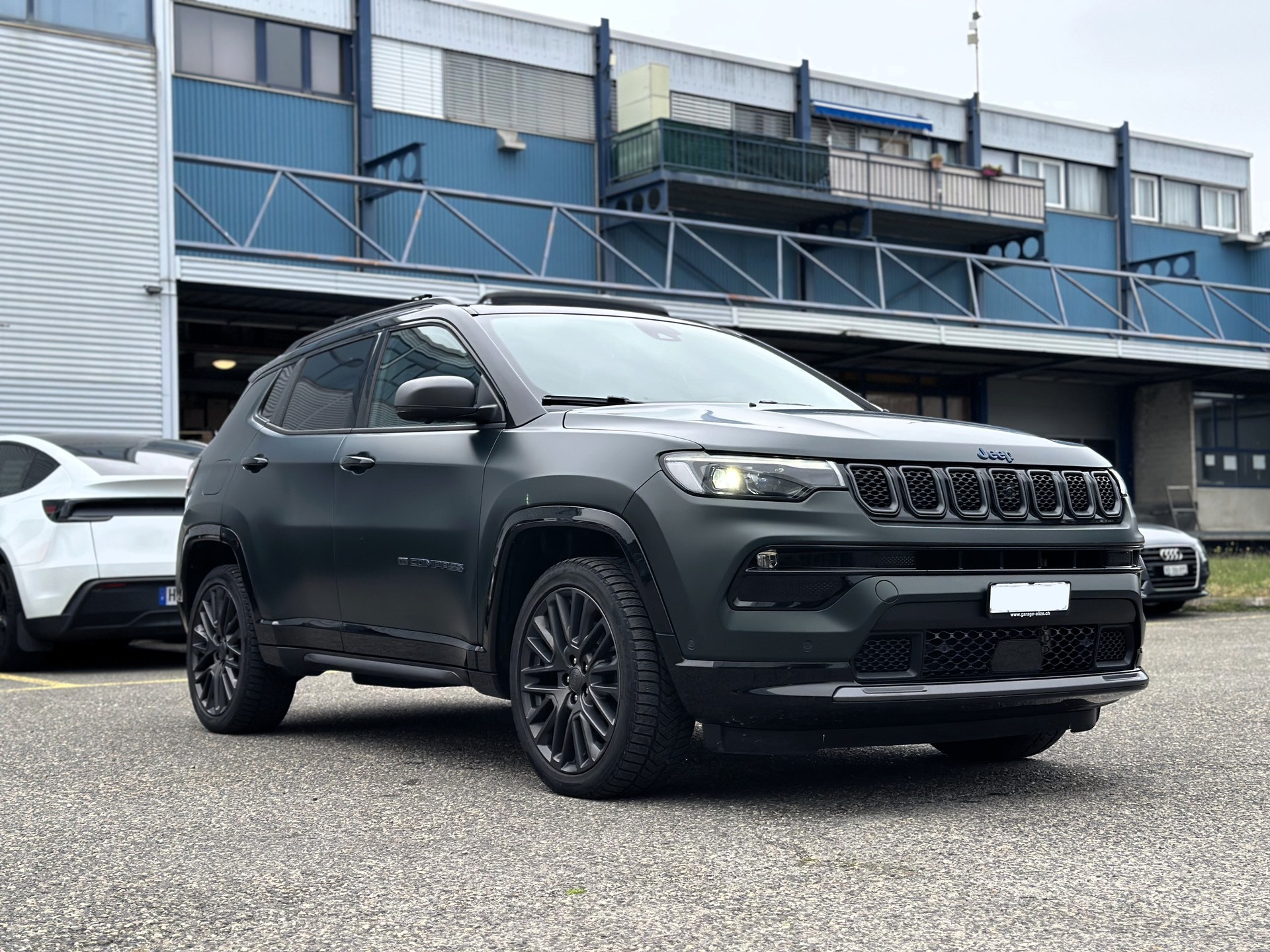 JEEP Compass 1.3 T PHEV *80th Anniversary * 4x4*-image-2