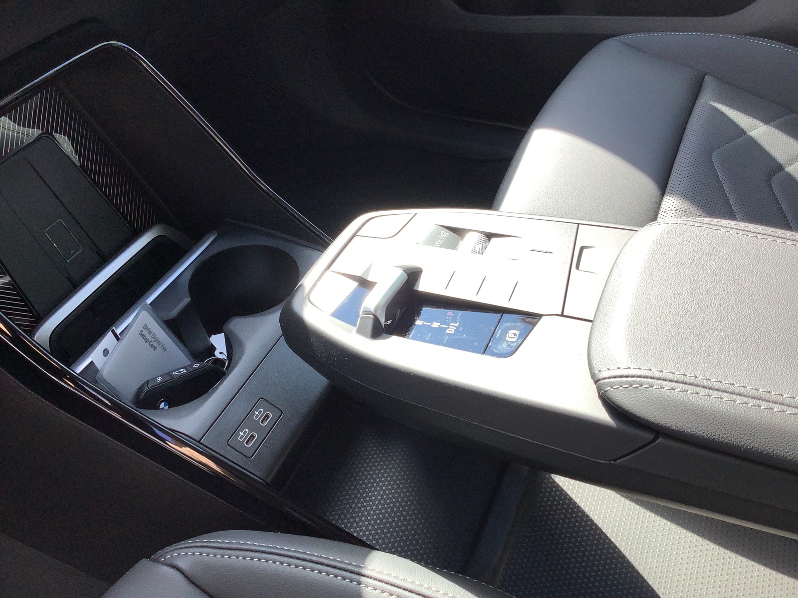 BMW X1 sDrive 18i-image-20