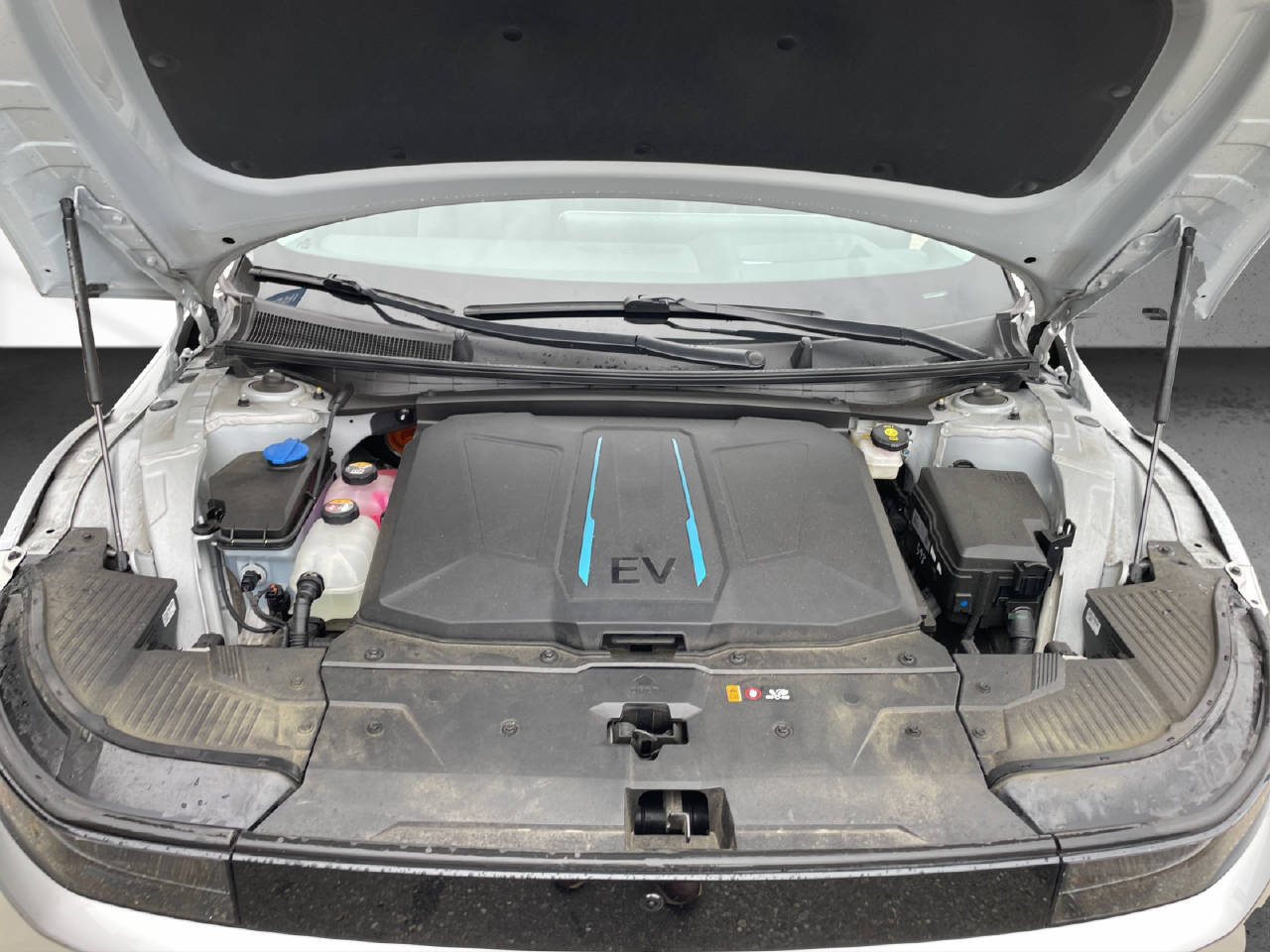 HYUNDAI Ioniq 5 Vertex 4WD LUX,WP,MY21 LUX,WP,MY21-image-2
