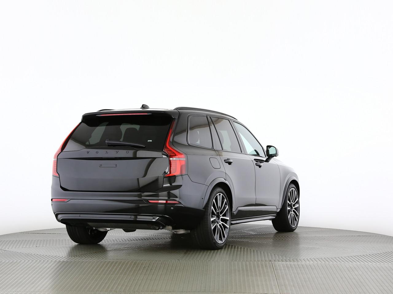 VOLVO XC90 2.0 B5 MH Black Edition AWD-showroom-element-1