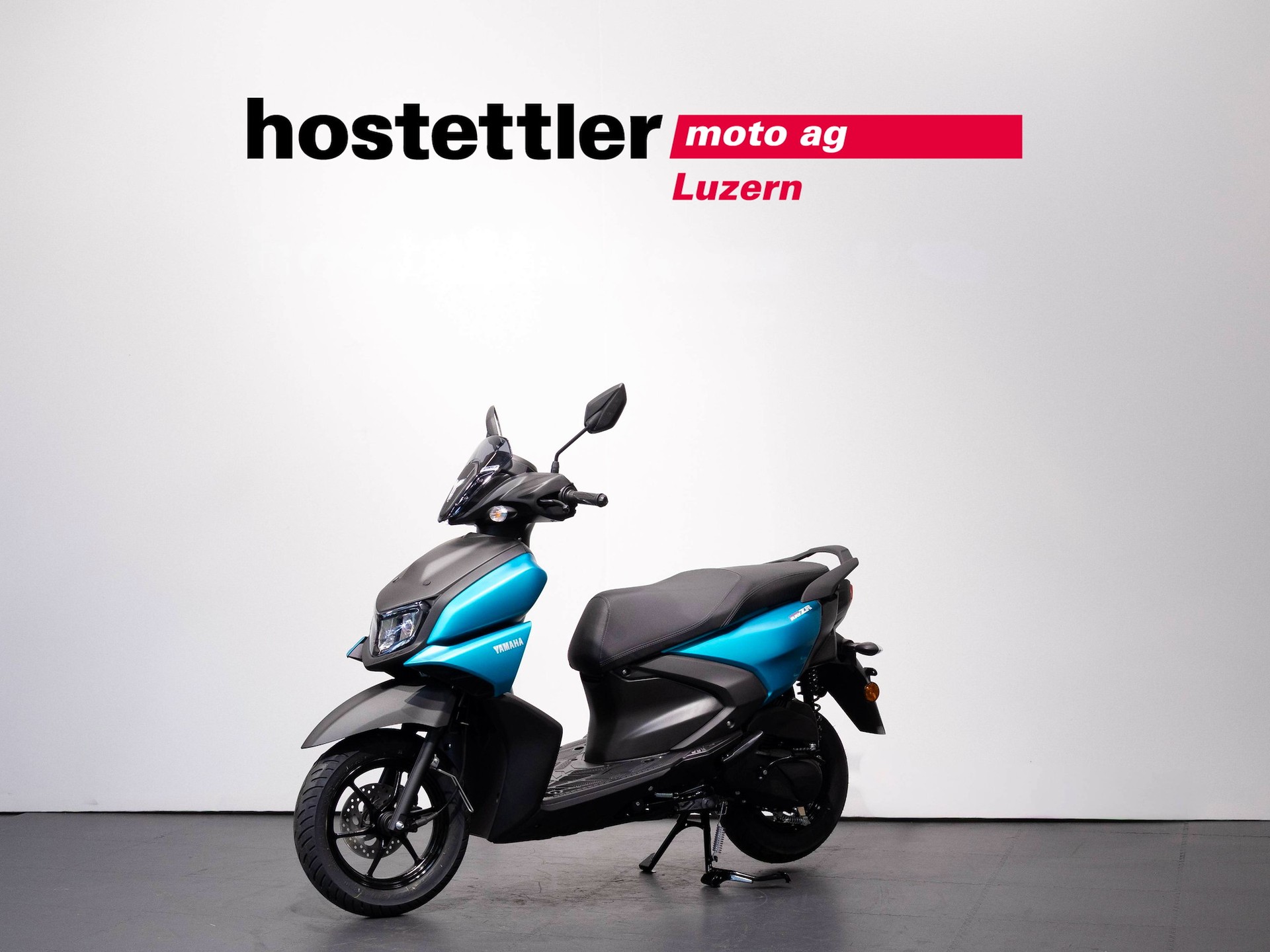 YAMAHA RayZR-showroom-element-1