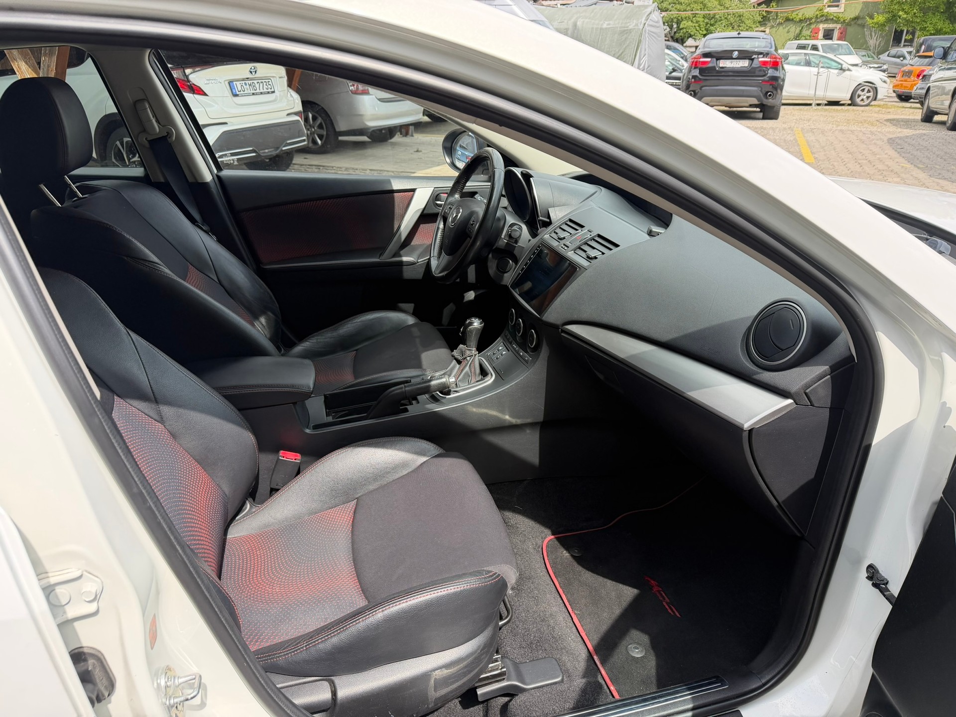 MAZDA 3 2.3 16V DISI Turbo MPS-image-8