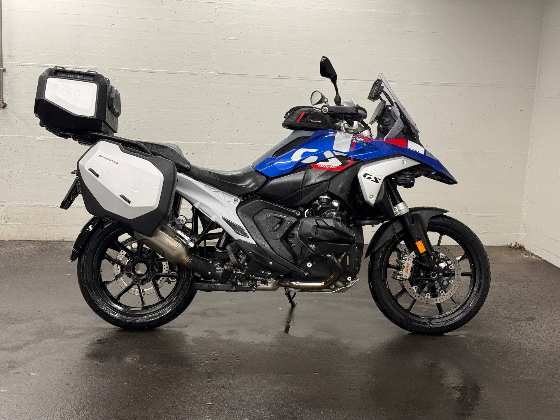 BMW R 1300 GS-image-5