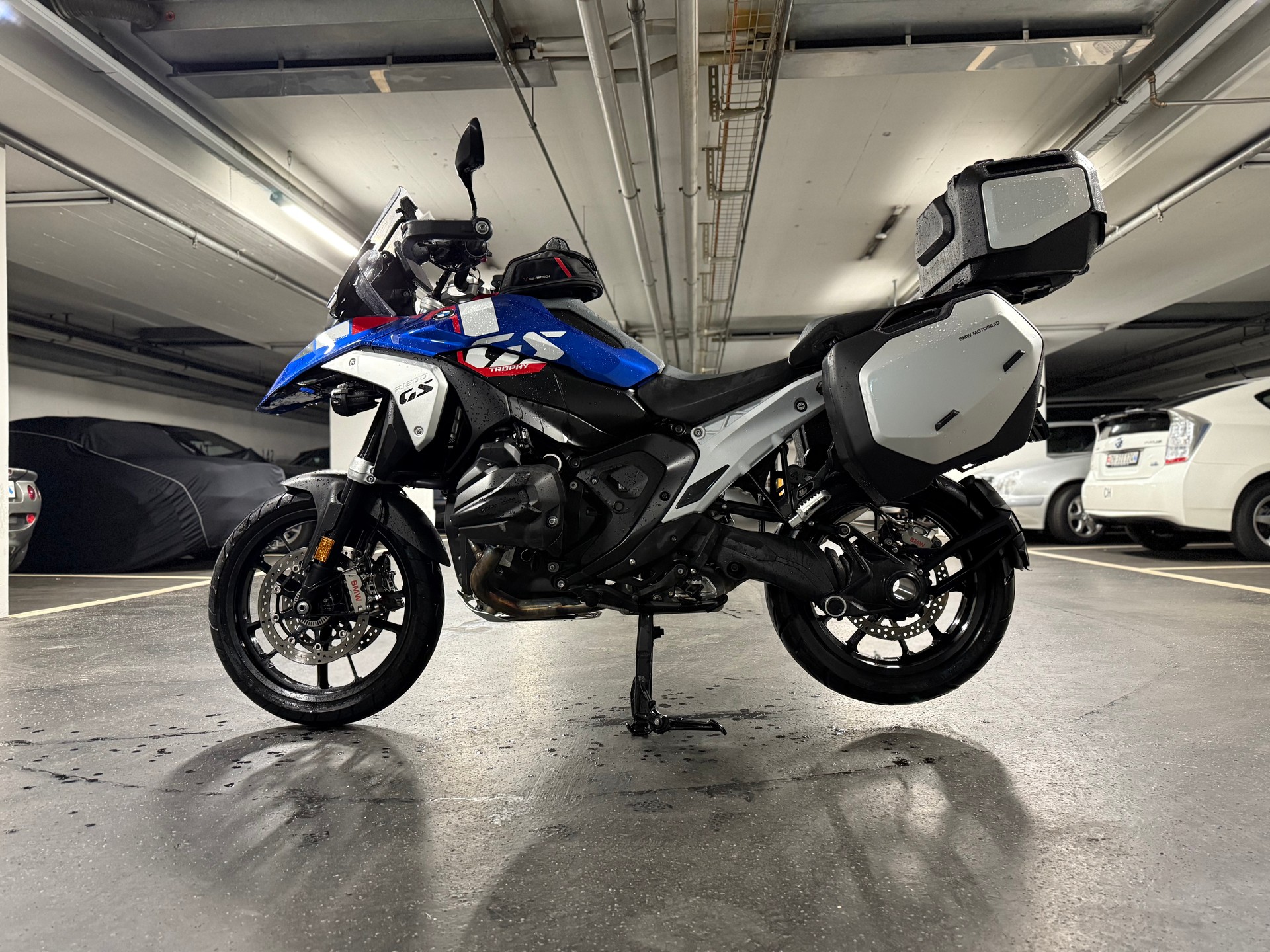 BMW R 1300 GS-image-1