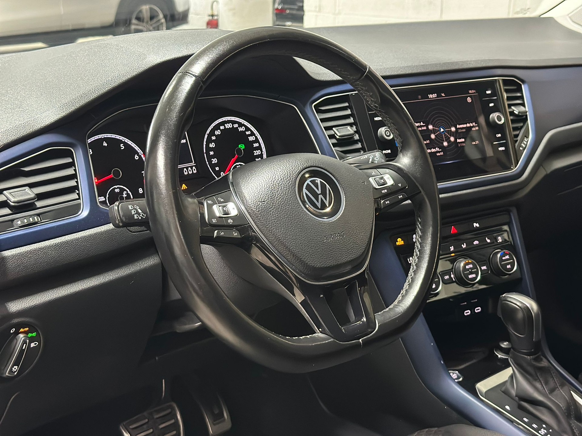 VW T-Roc 1.5 TSI EVO Advance DSG-image-11