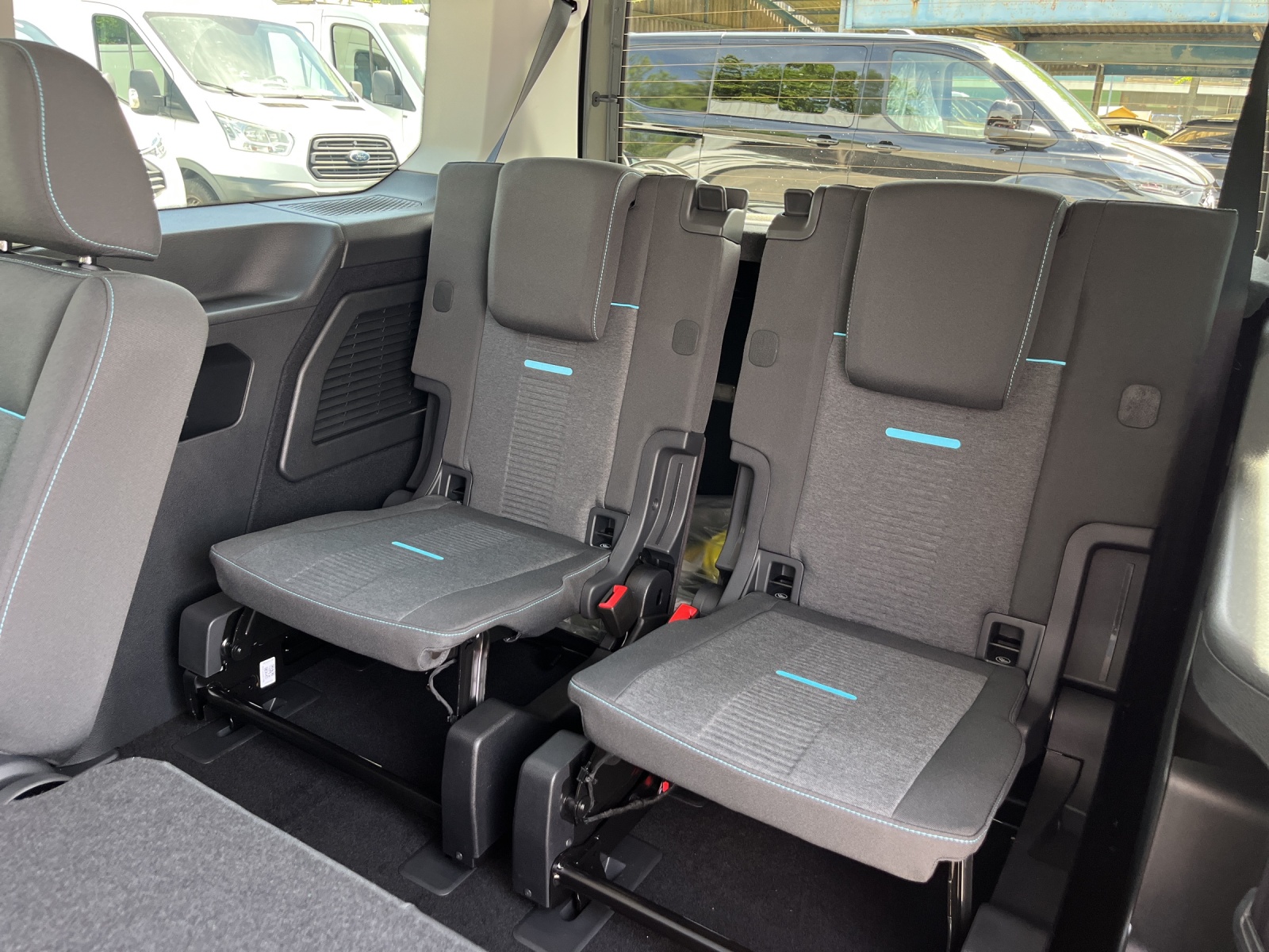 Image FORD TOURNEO-CONNECT Grand Tourneo Connect 1.5 PHEV Active Automat