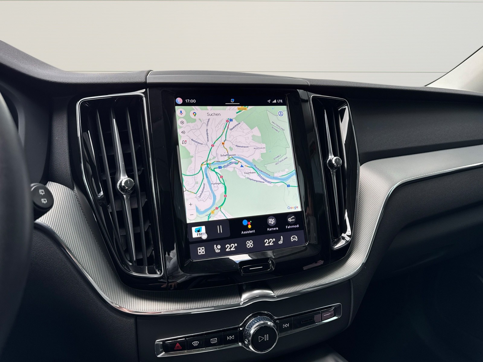 VOLVO XC60 2.0 T6 TE Plus Dark eAWD-image-14