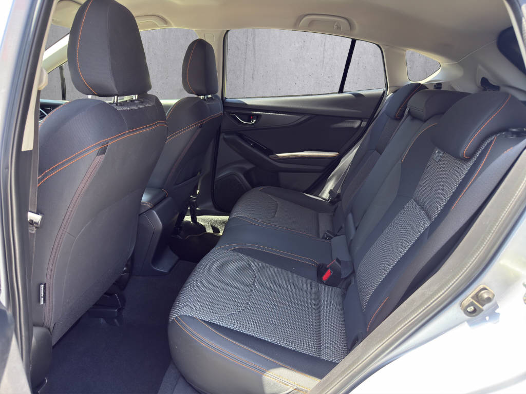 SUBARU XV 2.0i Swiss Plus-image-9