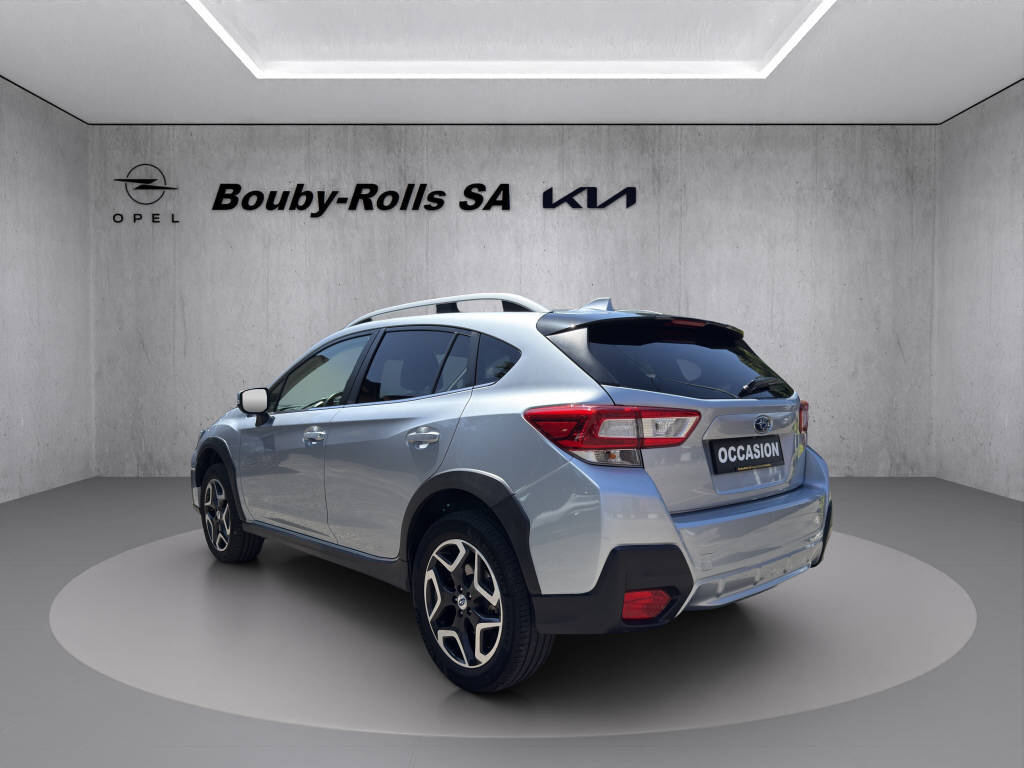 SUBARU XV 2.0i Swiss Plus-showroom-element-3