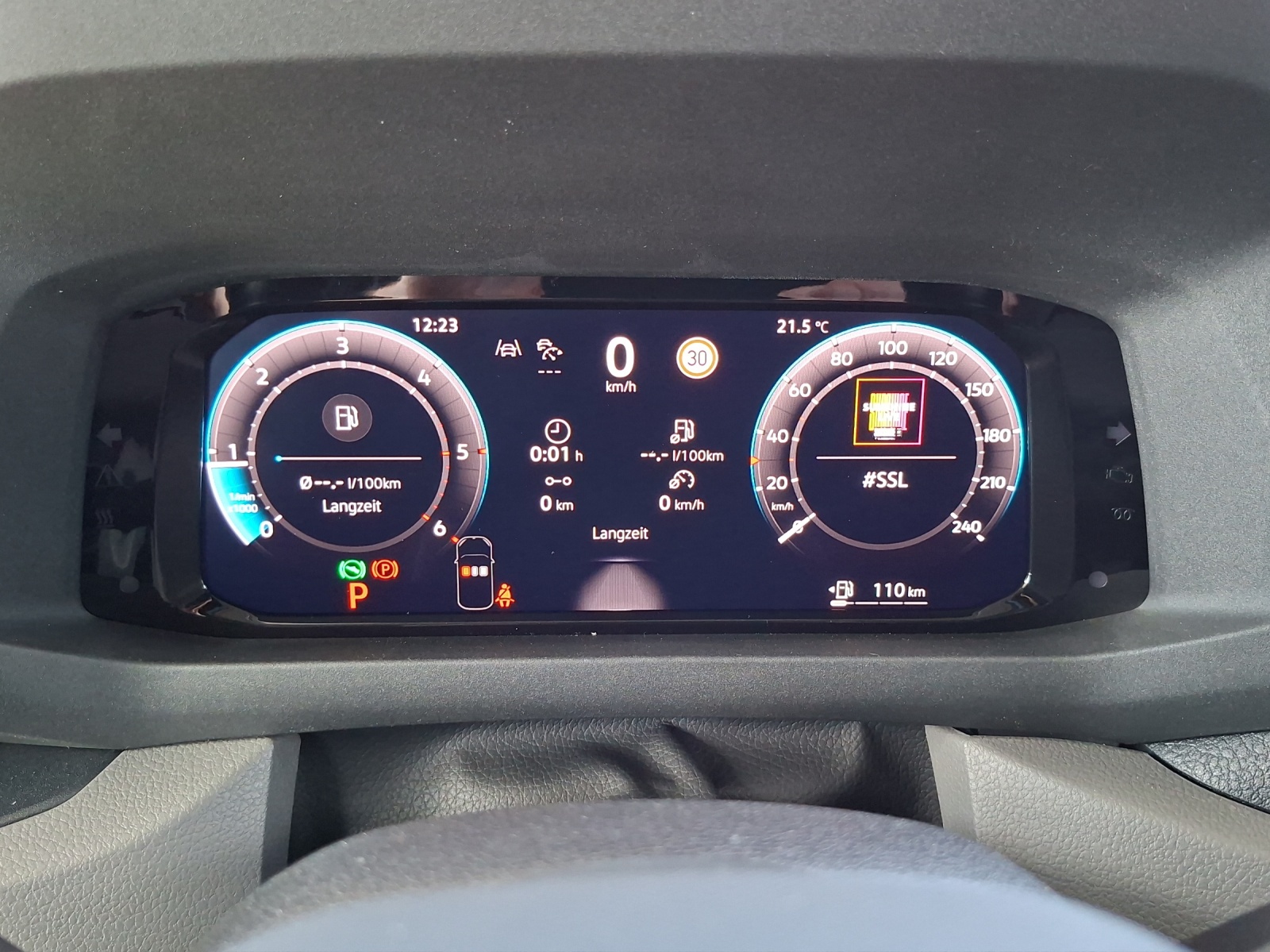 VW Crafter 35 2.0 BiTDI L3 4Motion A-image-12