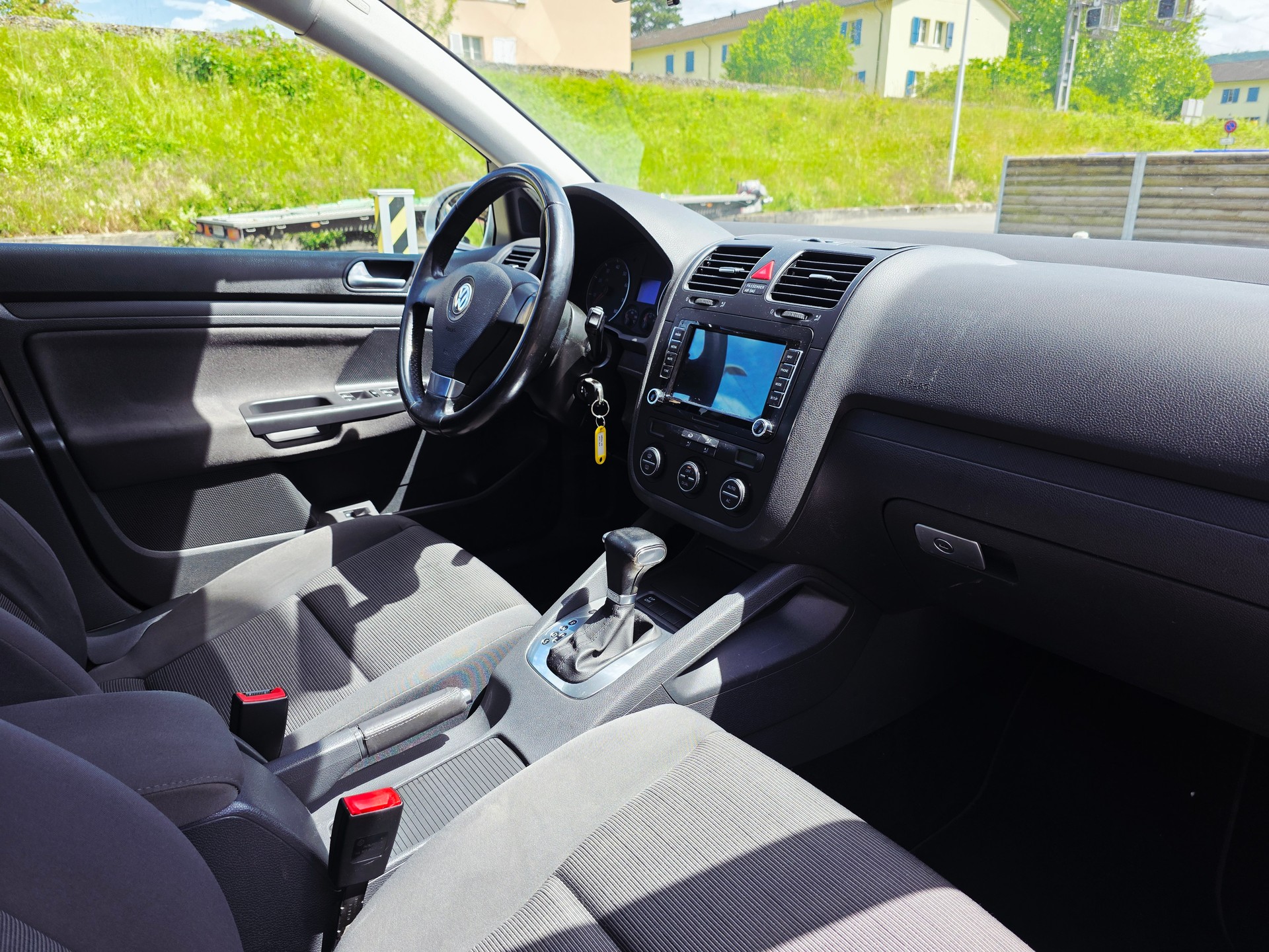 VW Golf 1.4 TSI Comfortline DSG*FRISCH MFK UND SERVICE*8 FACH*ANDROID AUTO*-image-11