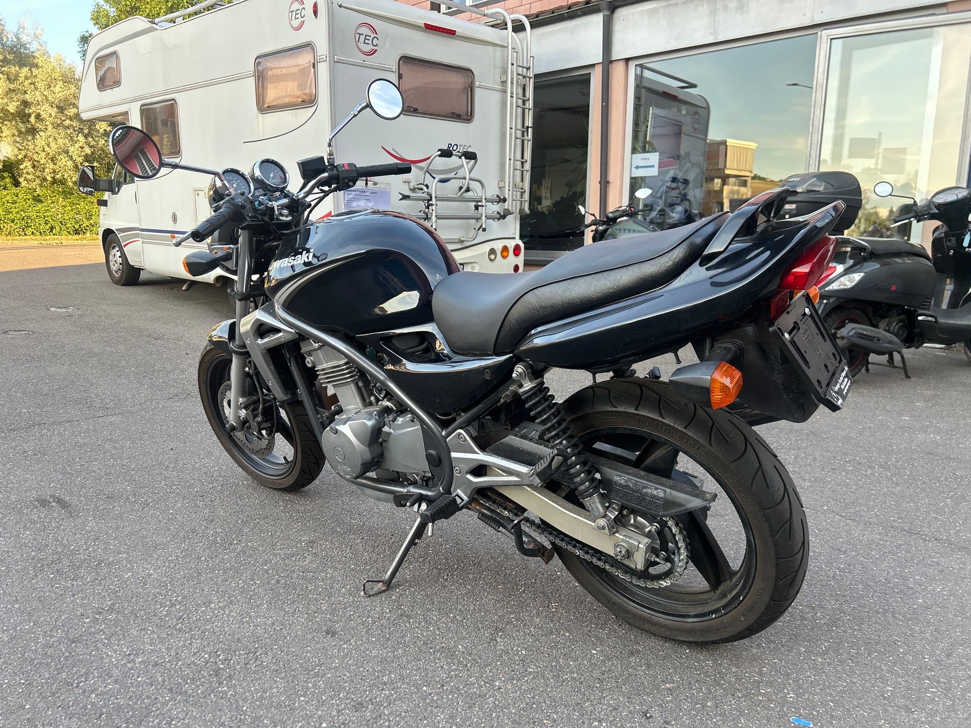 KAWASAKI ER-5 (25kW)-showroom-element-2