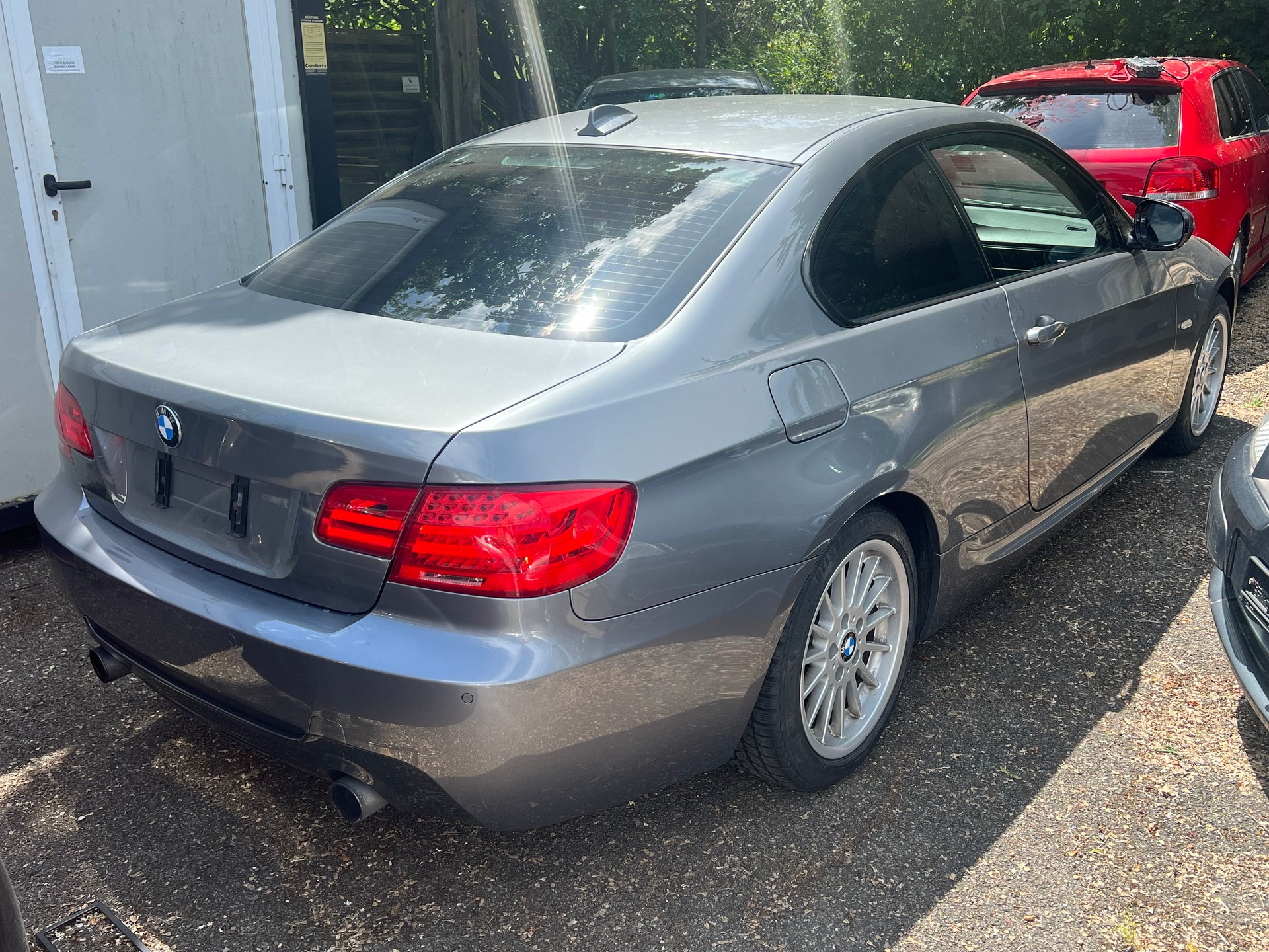 BMW 335i xDrive M-Paket Coupé-image-4