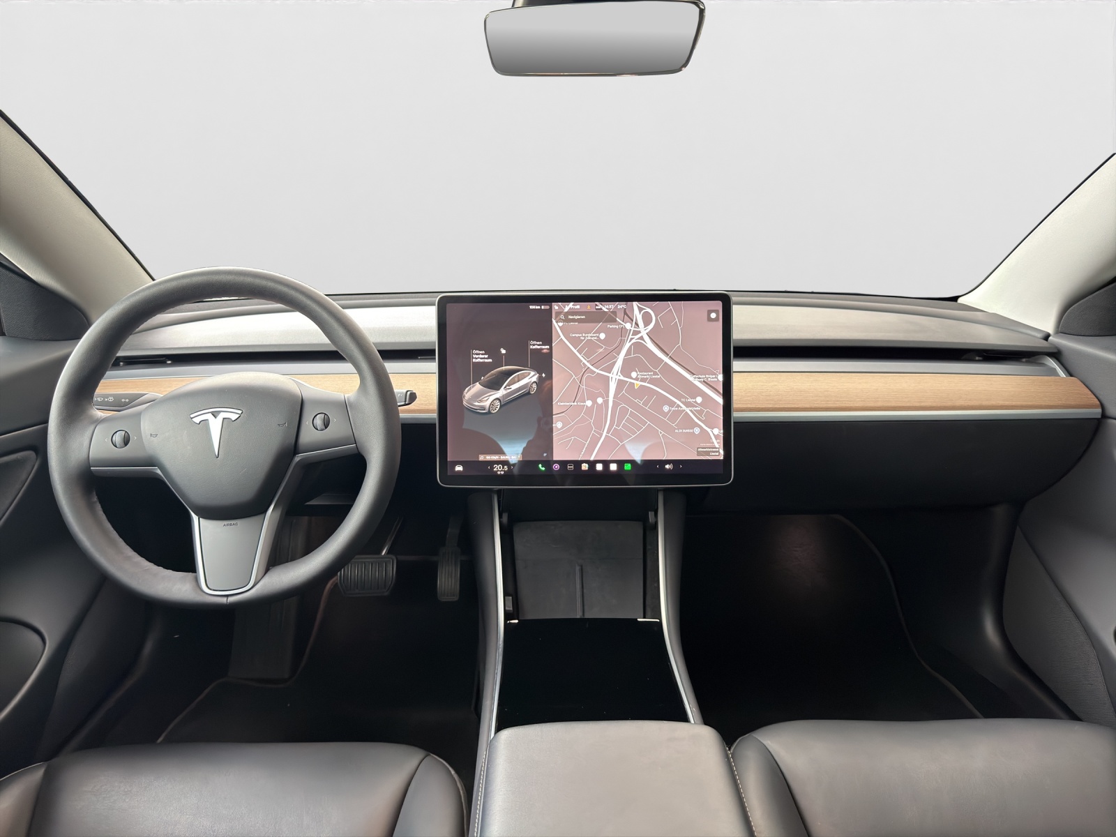 TESLA Model 3 Long Range Dual Motor AWD-image-11