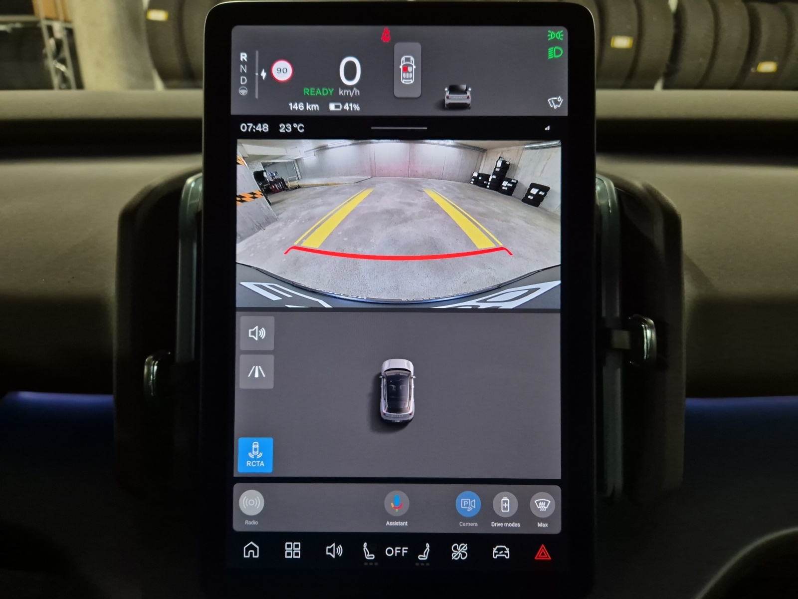 VOLVO EX30 E60 Plus-image-11