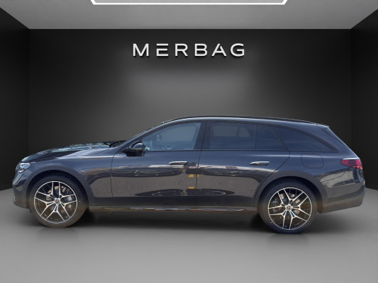 MERCEDES-BENZ E 300 de T 4M 9G-Tronic-image-2