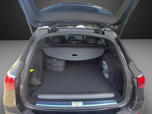 MERCEDES-BENZ E 300 de T 4M 9G-Tronic-image-10