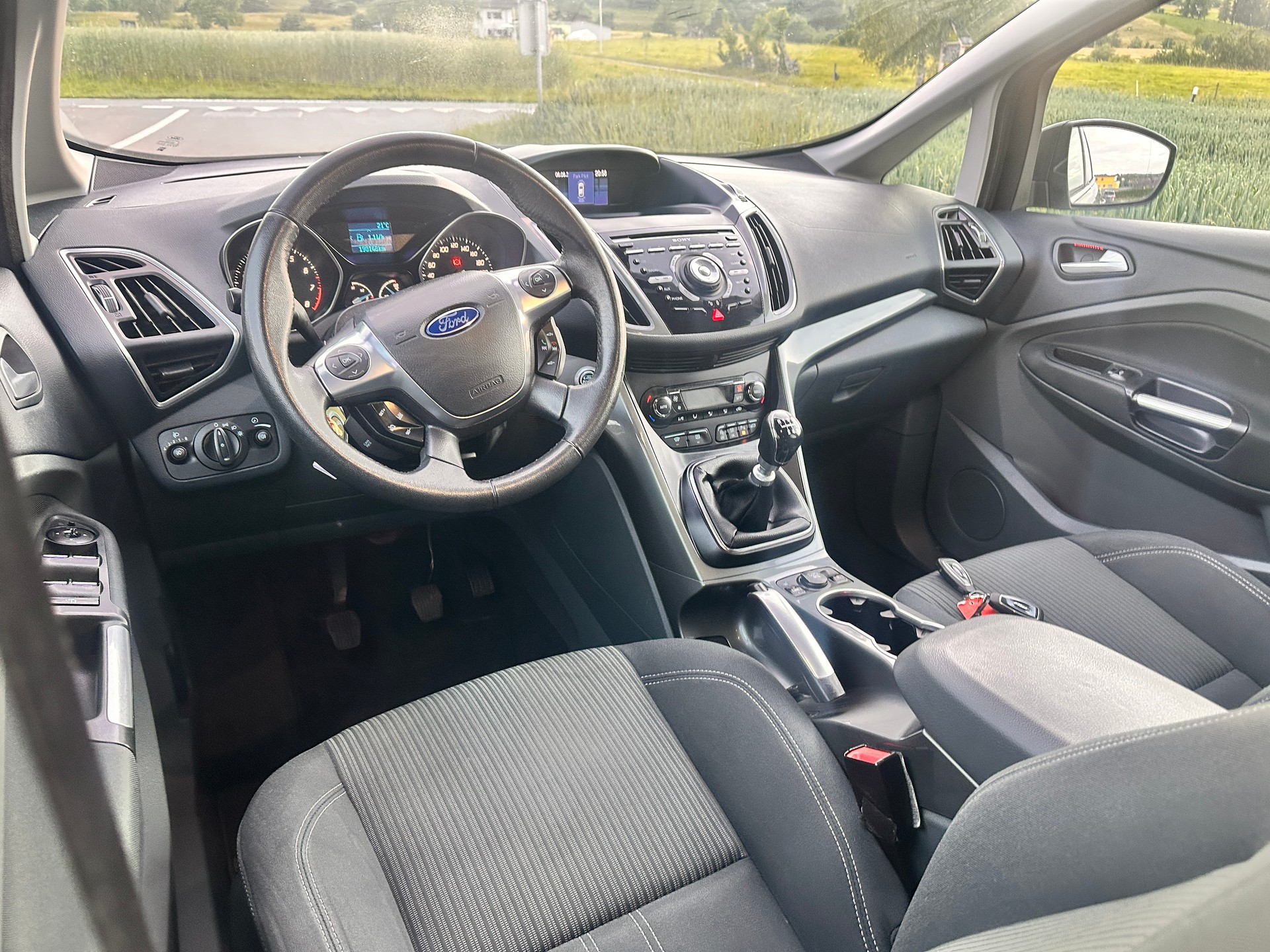 FORD C-Max 1.6 SCTi Titanium-image-15