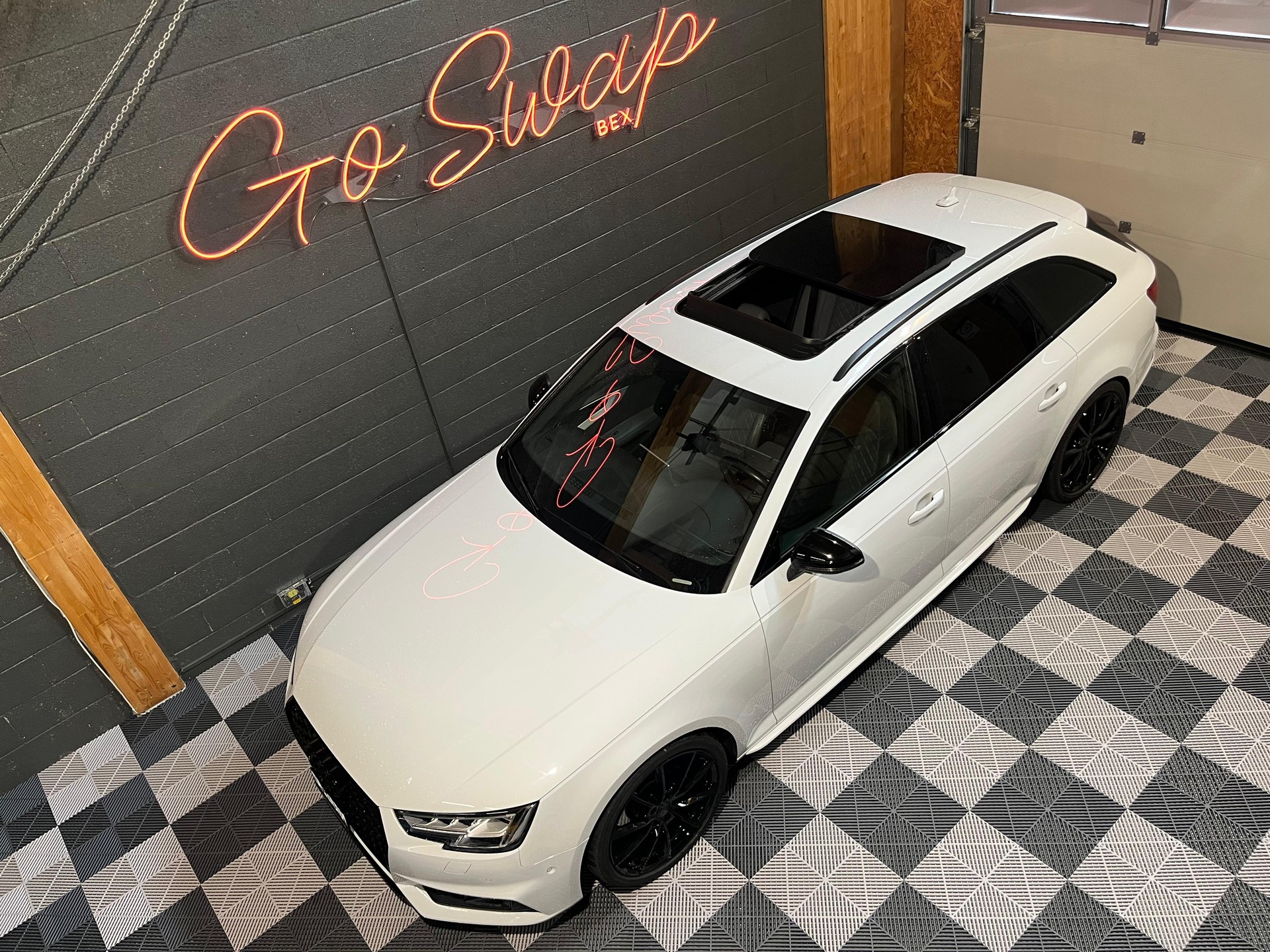 AUDI S4 Avant 3.0 TFSI quattro tiptronic-image-6