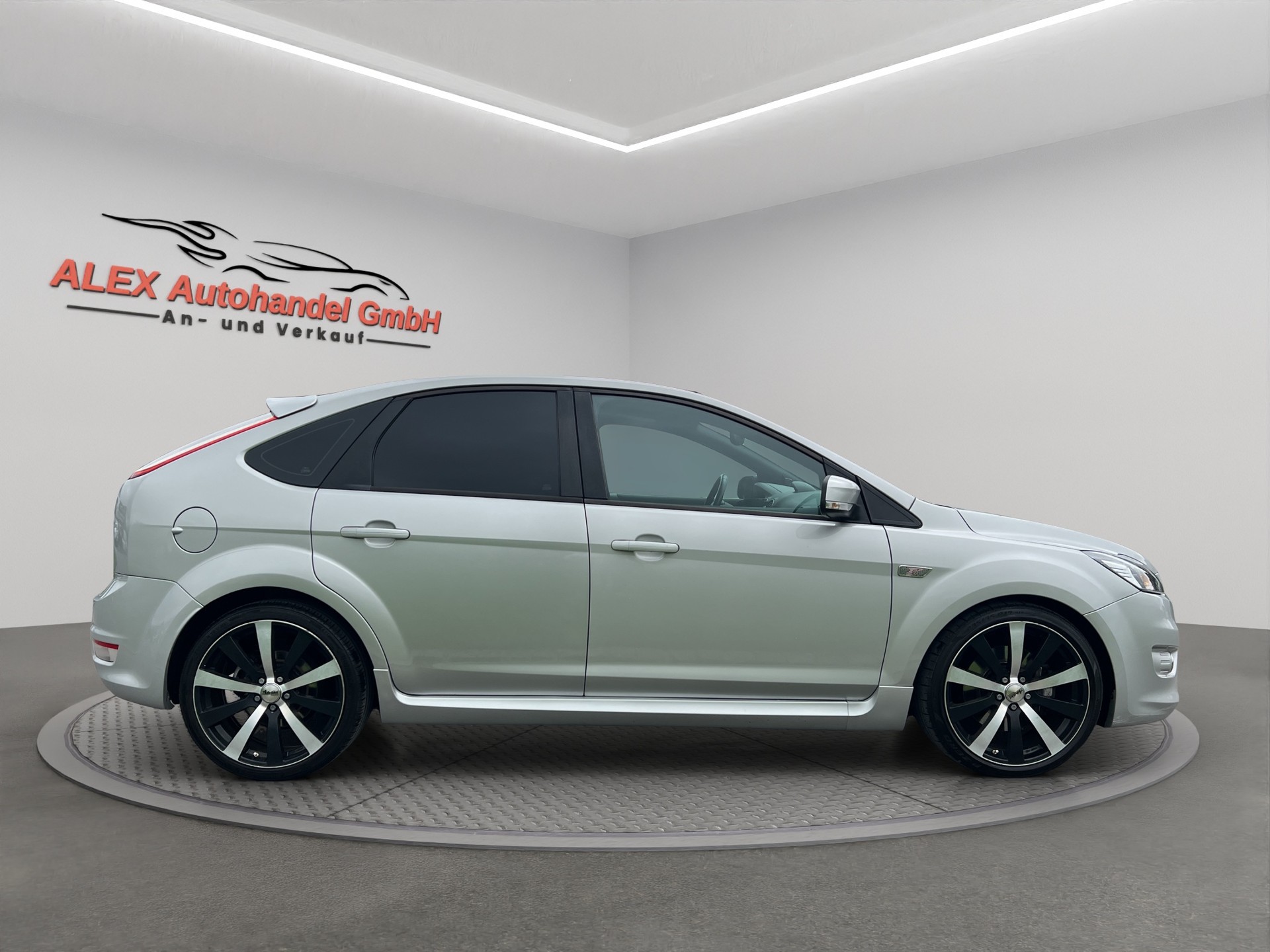 FORD Focus 2.5 Turbo ST-image-5