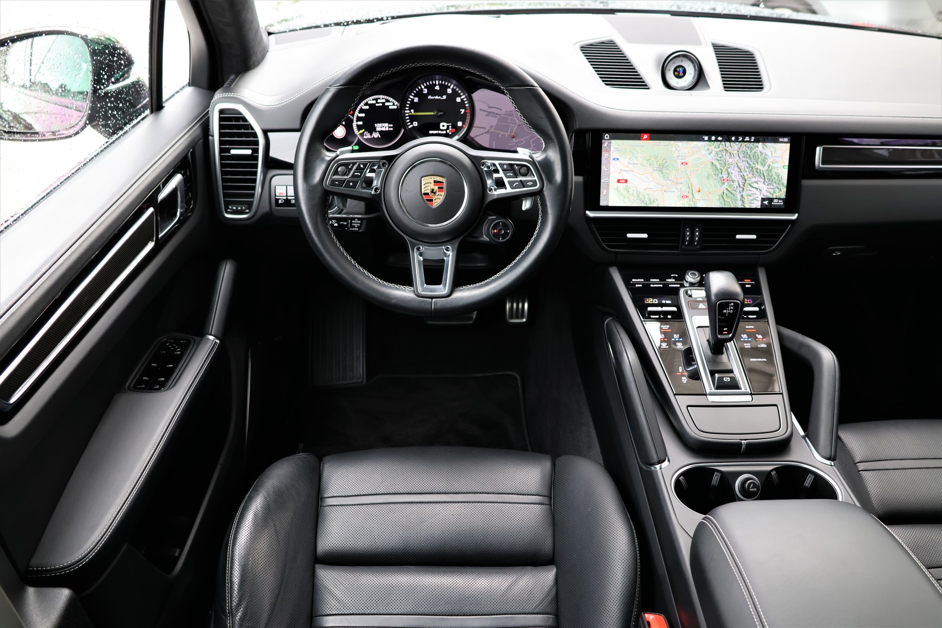 PORSCHE Cayenne Turbo S E-Hybrid (CH) "Approved bis 12/26"-image-14