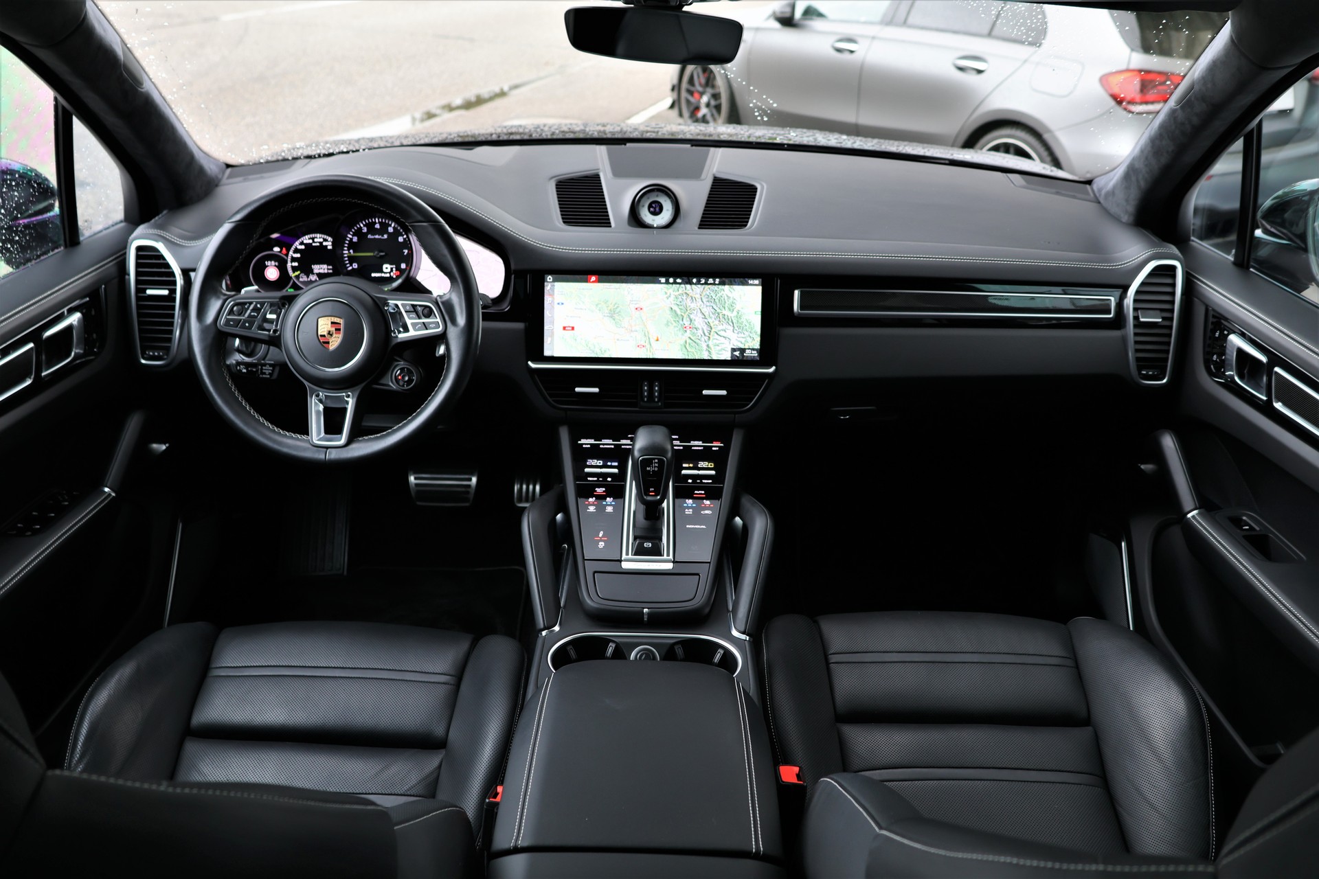 PORSCHE Cayenne Turbo S E-Hybrid (CH) "Approved bis 12/26"-image-16