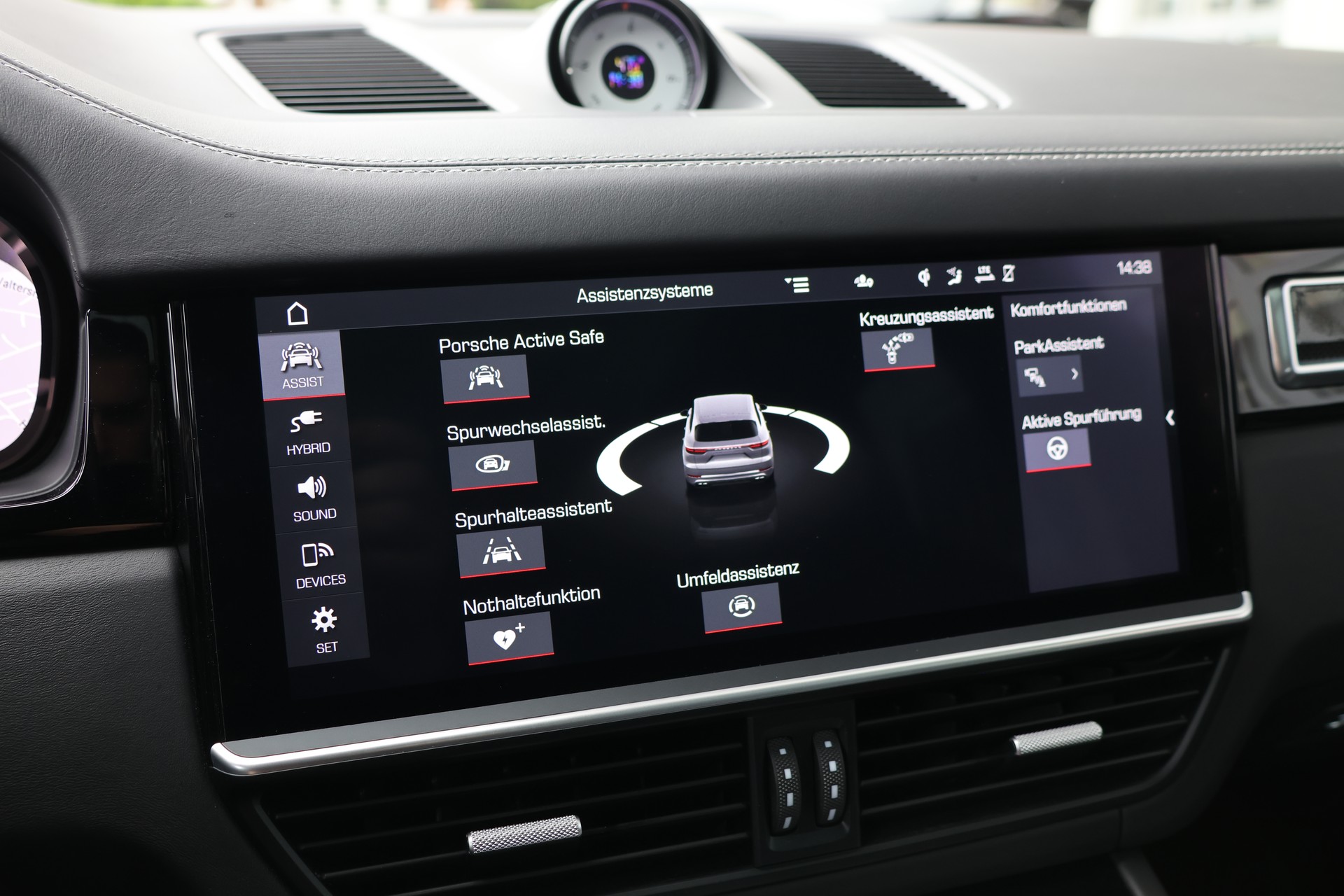 PORSCHE Cayenne Turbo S E-Hybrid (CH) "Approved bis 12/26"-image-25