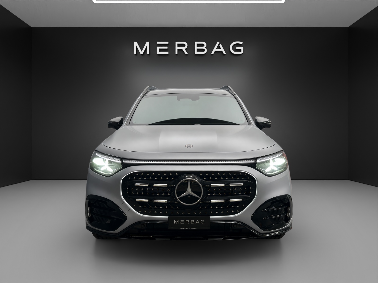 MERCEDES-BENZ GLB 220 4MATIC-image-1