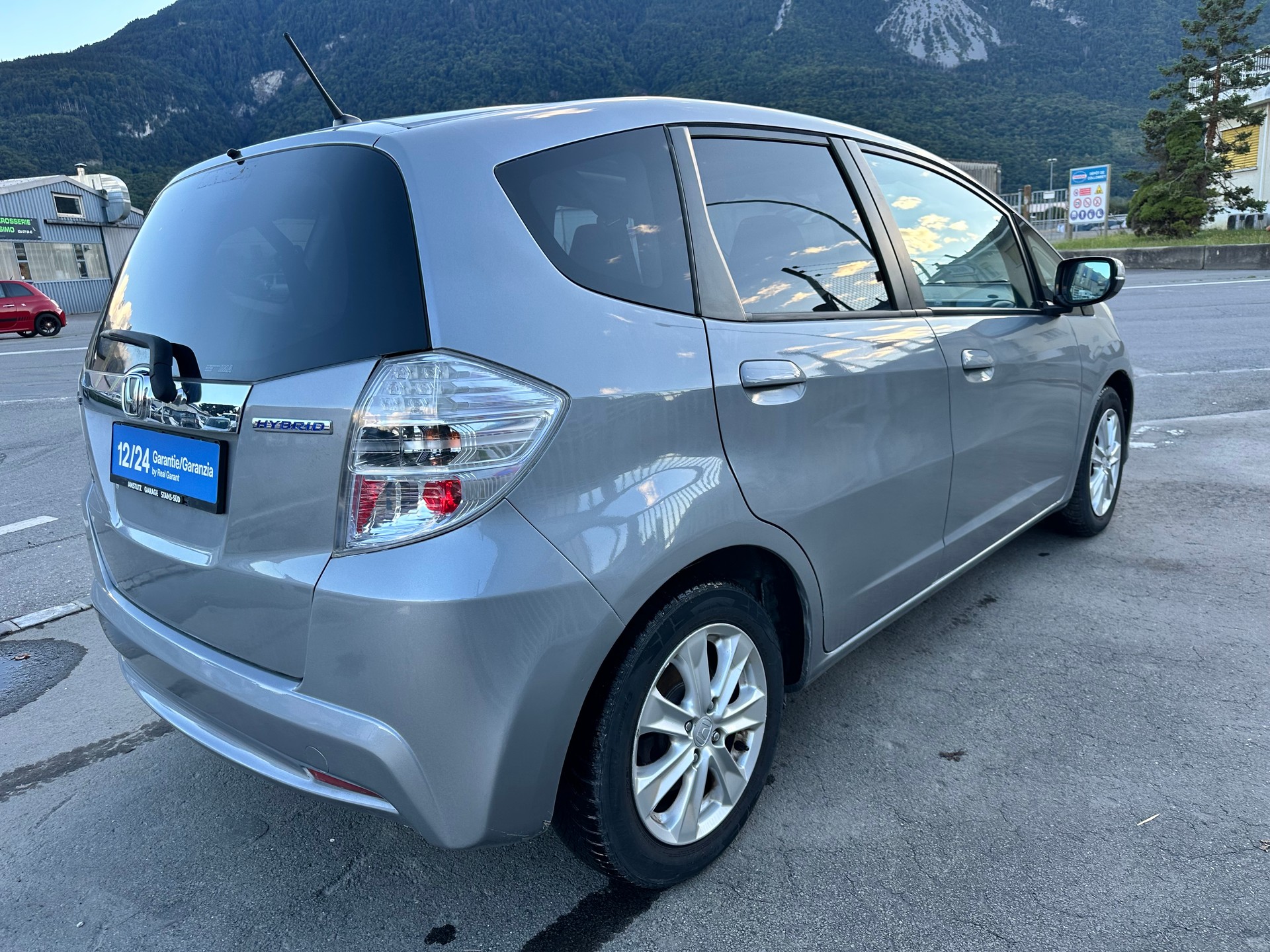 HONDA Jazz 1.3i Hybrid Elegance CVT-image-3