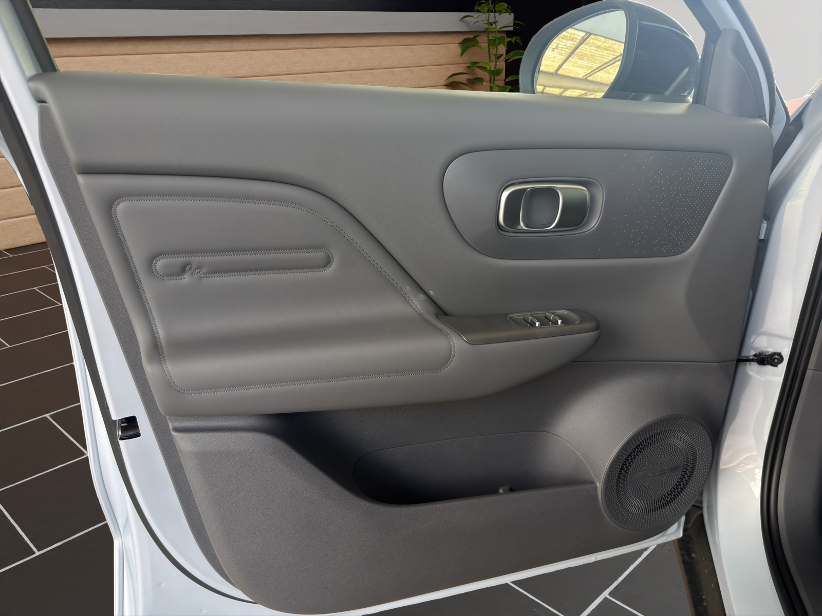 LEAPMOTOR B10 1.5 Hybrid EV-image-14