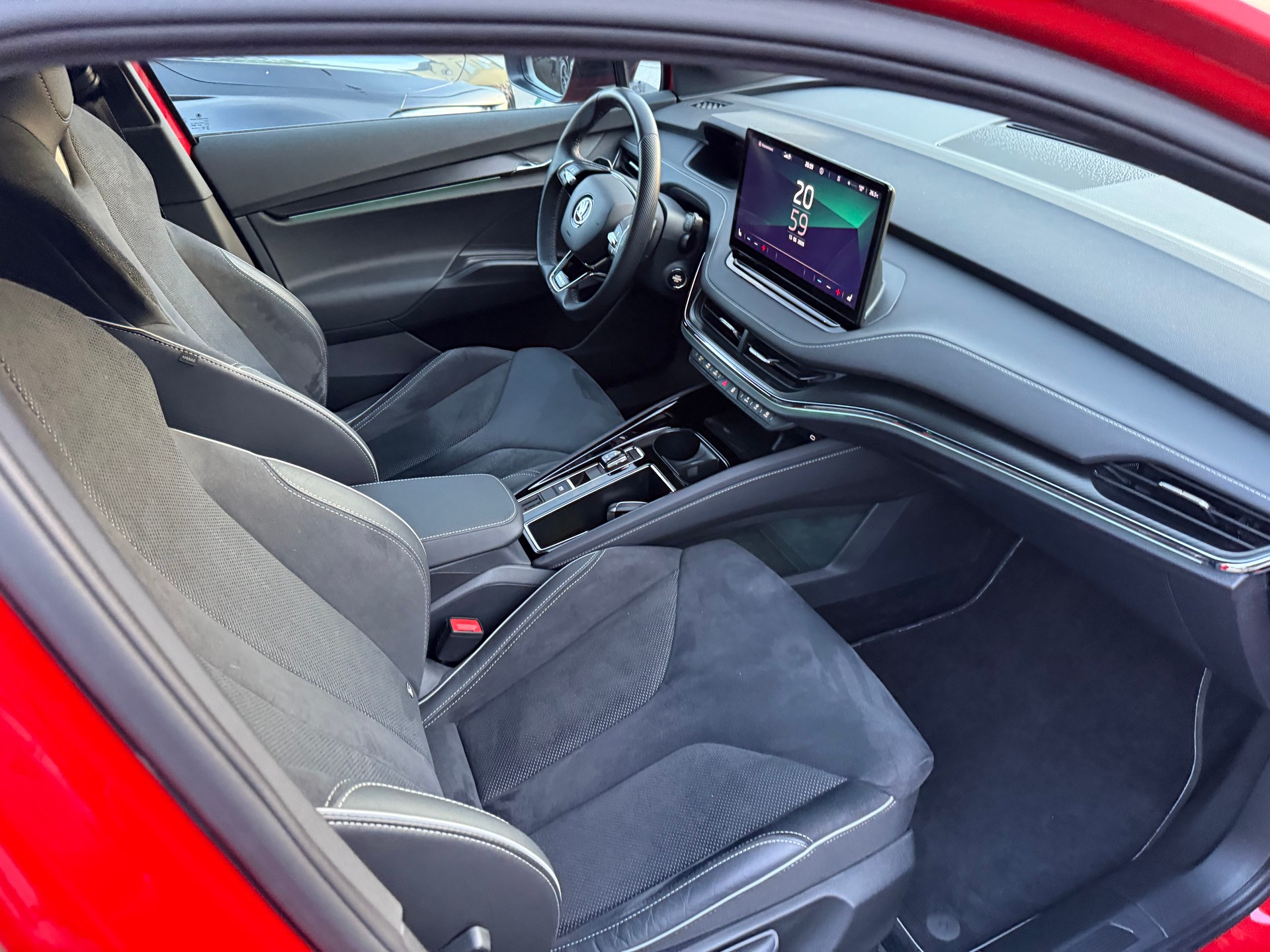 SKODA Enyaq iV 80x SportLine-image-20